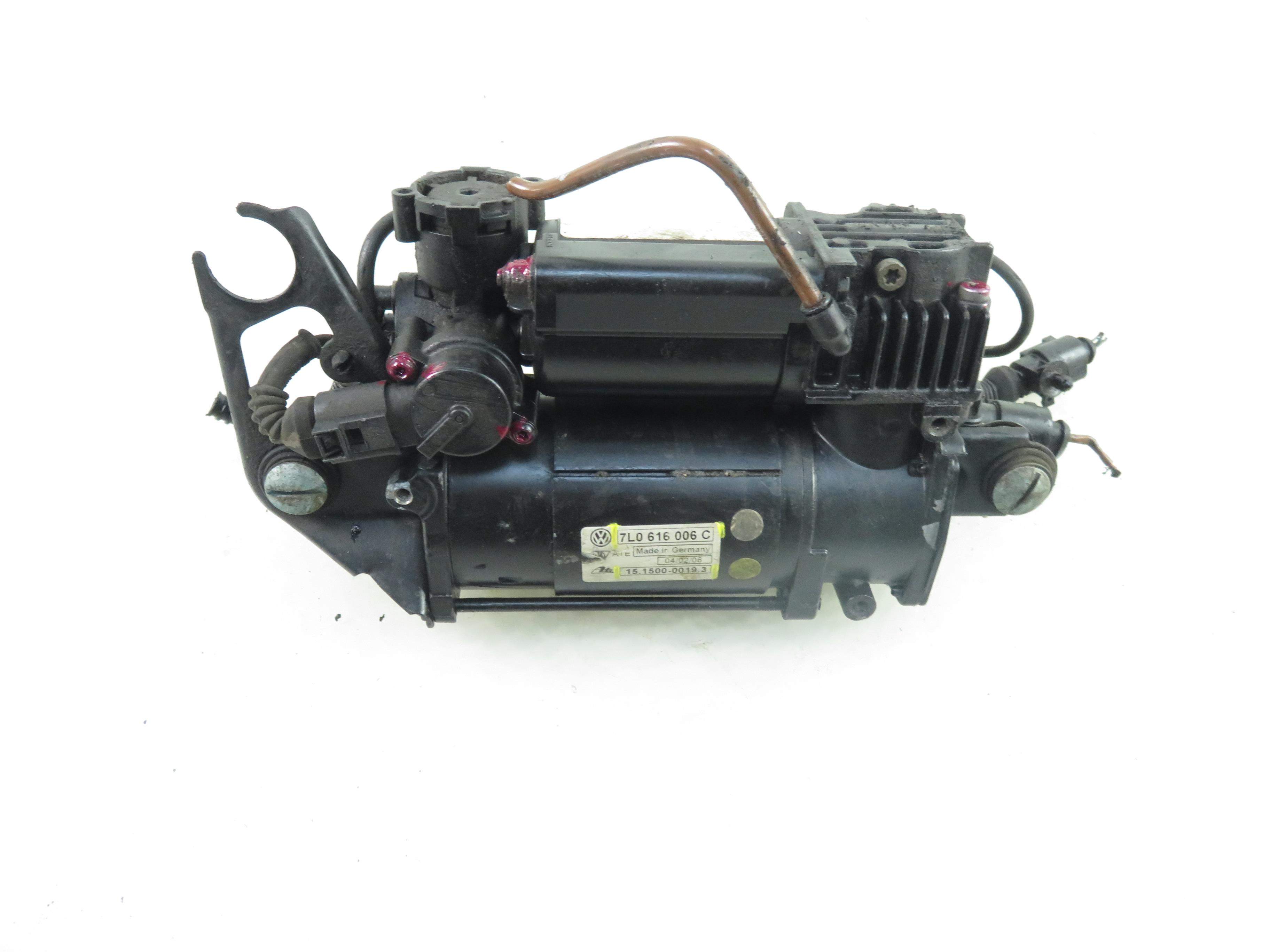 VOLKSWAGEN Touareg 1 generation (2002-2010) Suspension Compressor 7L0616006C, 15150000193 24864770