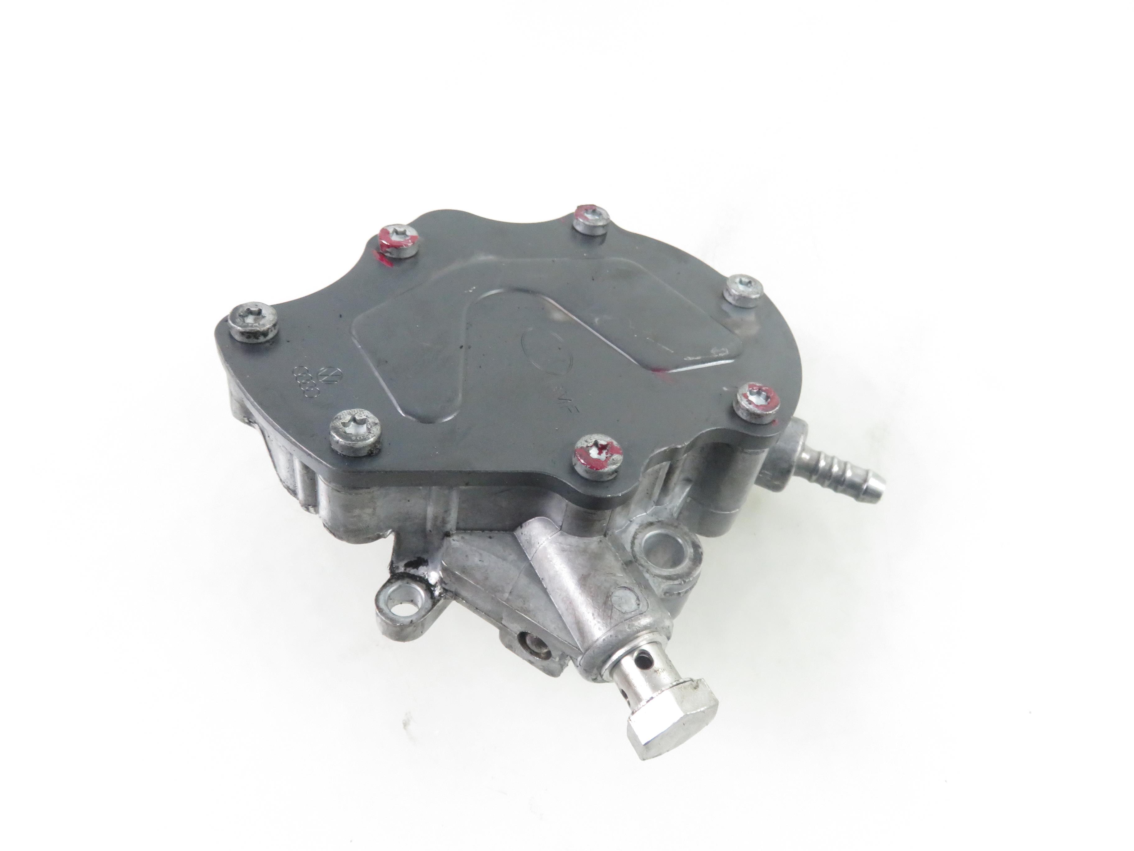 VOLKSWAGEN Touareg 1 generation (2002-2010) Pompe à vide 07Z127025F 25217759