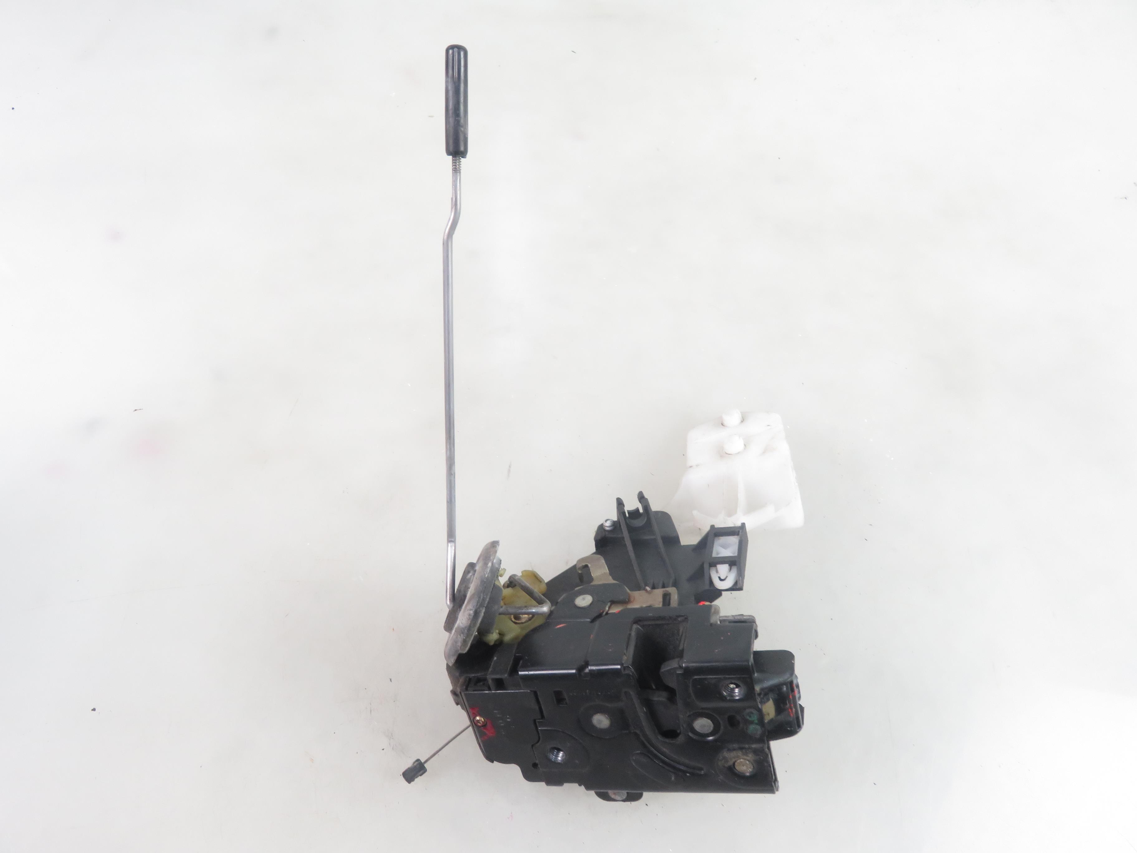 VOLKSWAGEN Caddy 3 generation (2004-2015) Front Left Door Lock 3B1837015 25105139