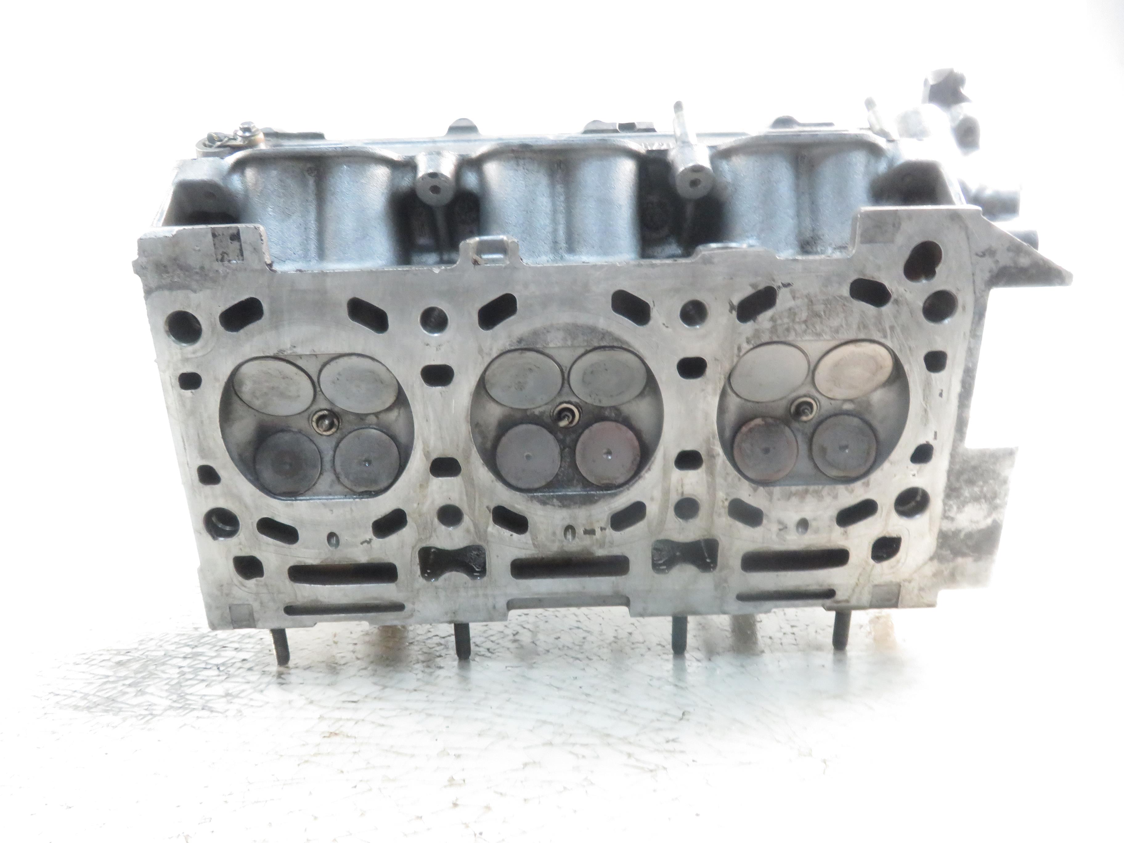 PEUGEOT 407 1 generation (2004-2010) Engine Cylinder Head 9646721710 24923914