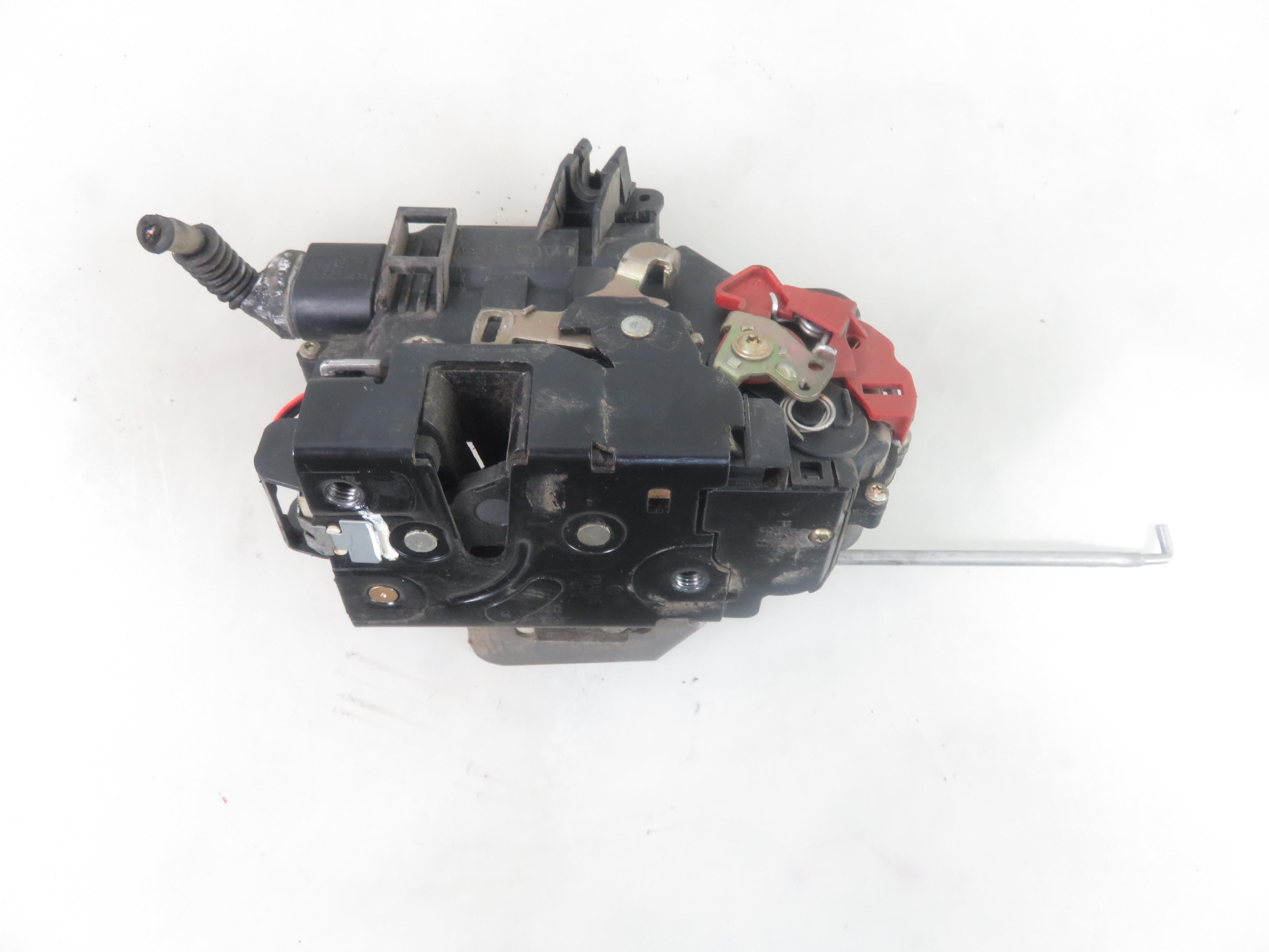 AUDI A4 B6/8E (2000-2005) Front Right Door Lock 8E1837016C 25105143