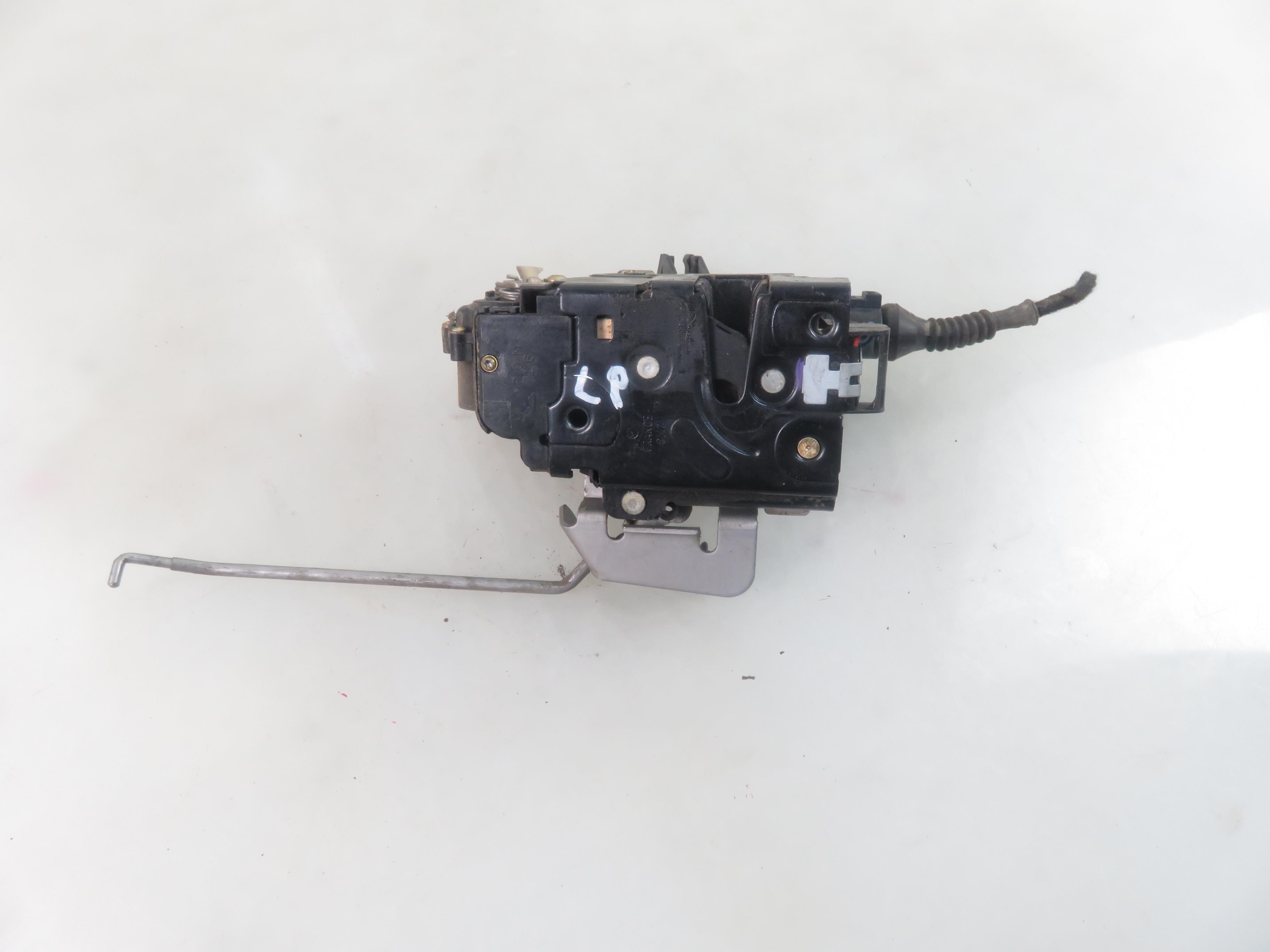 AUDI A4 B6/8E (2000-2005) Front Left Door Lock 4B1837015G 25104870