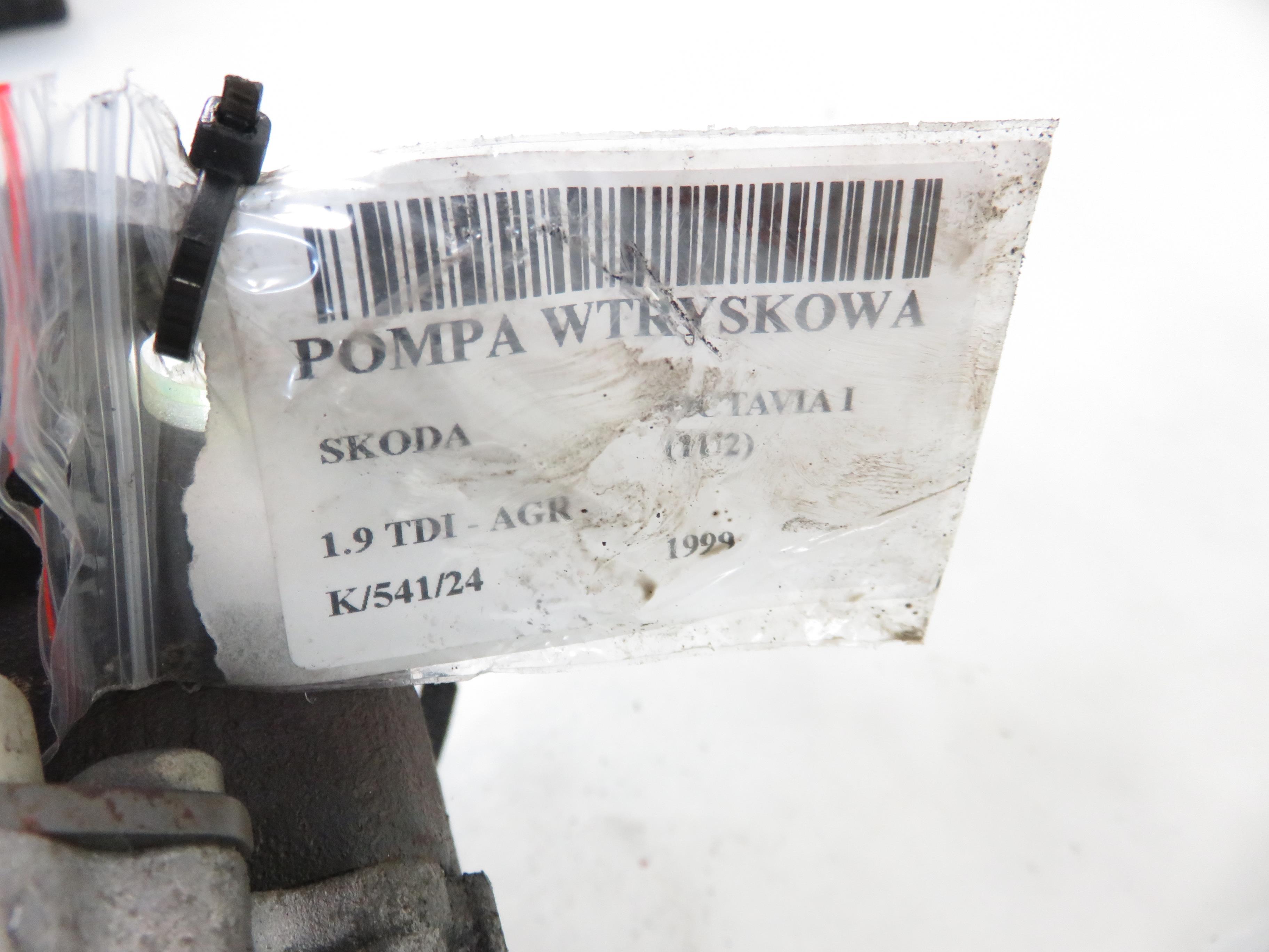 SKODA Octavia 1 generation (1996-2010) High Pressure Fuel Pump 038130107D, 0460404977 25191823