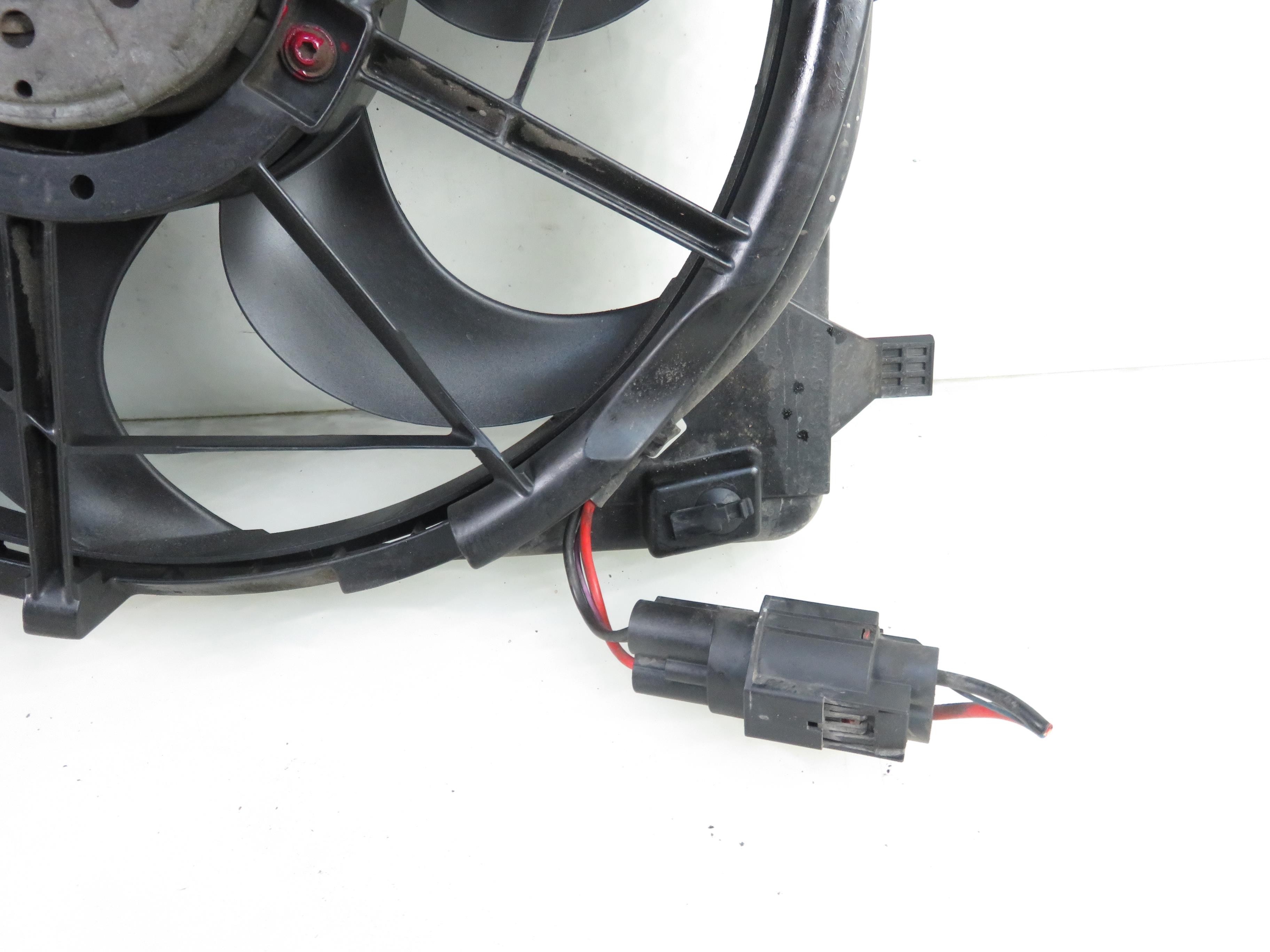 FORD Focus 2 generation (2004-2011) Ventilateur de l'unité de commande du moteur 1137328148, 3M5H8C607RE 25301341