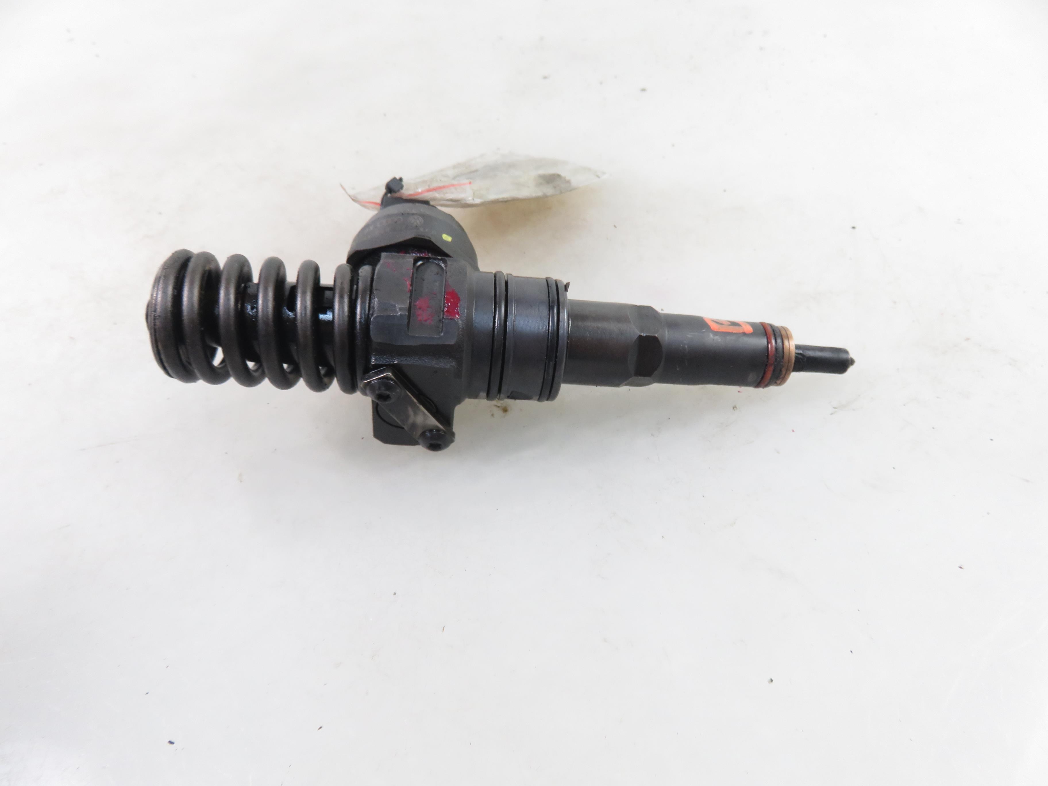 VOLKSWAGEN Golf 5 generation (2003-2009) Oil Injector 038130073AG, 0414720215 25104552