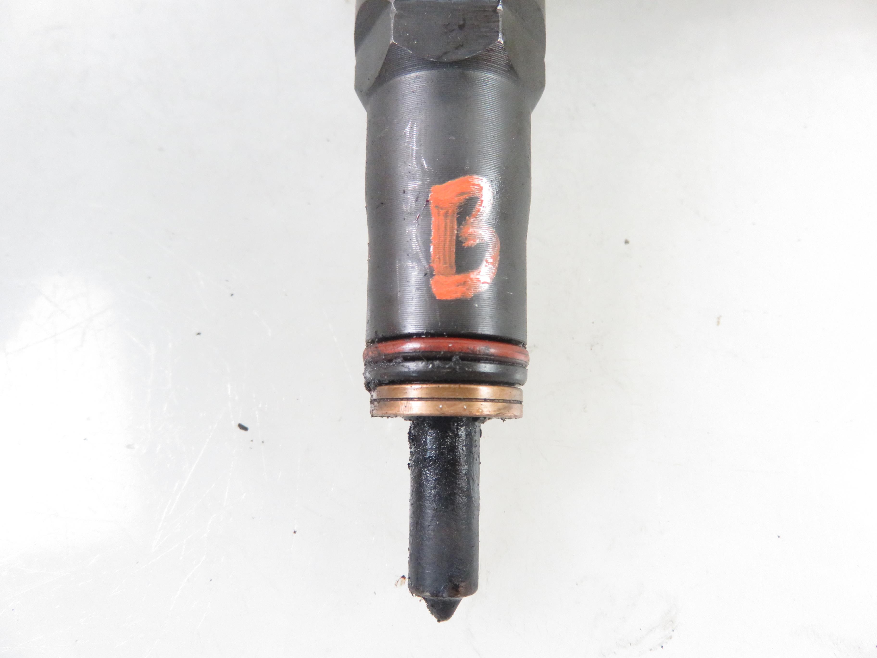 VOLKSWAGEN Golf 5 generation (2003-2009) Oil Injector 038130073AG, 0414720215 25104552