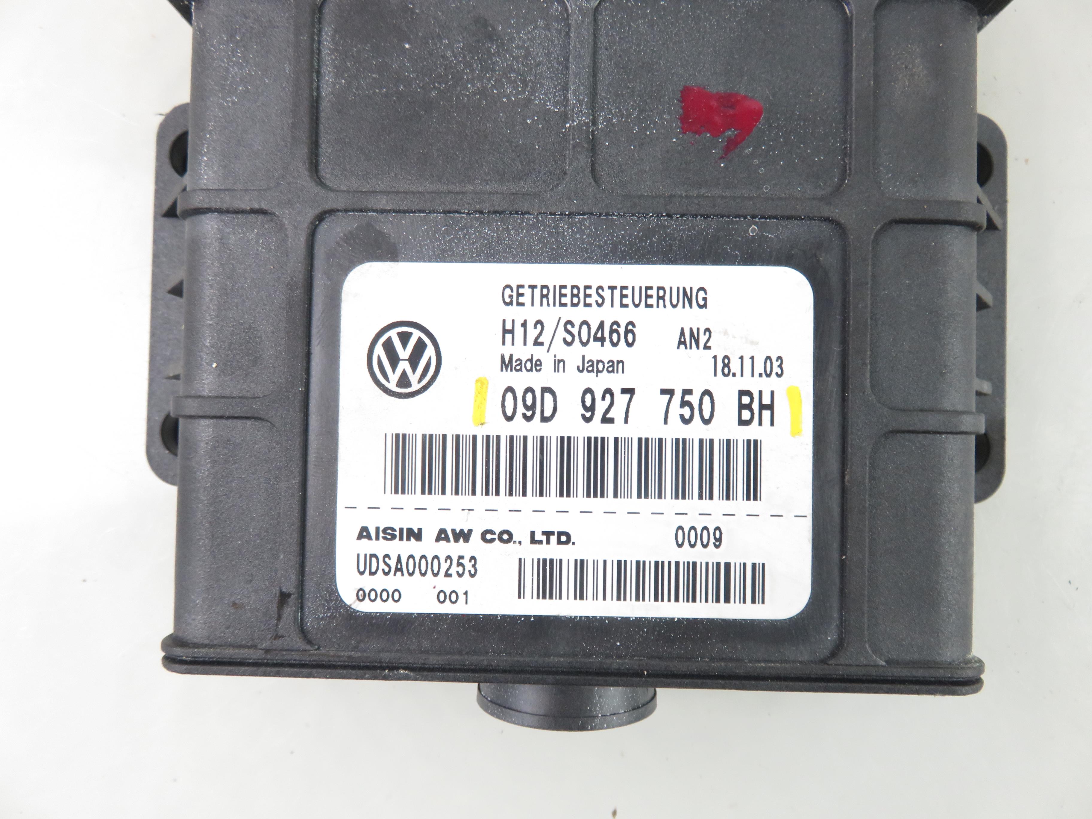 VOLKSWAGEN Touareg 1 generation (2002-2010) Pavaros paskirstymo dėžės kompiuteris 09D927750BH 25104807