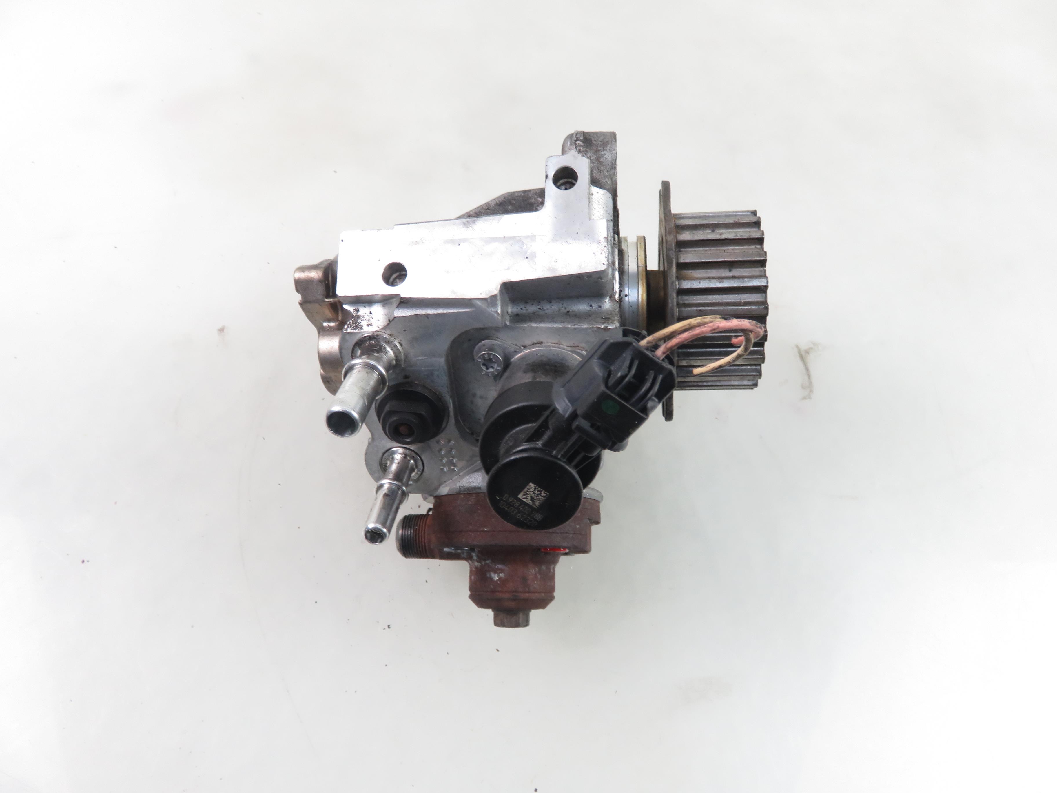 CITROËN C3 2 generation (2009-2016) High Pressure Fuel Pump 0445010516, 9688499680 25203014