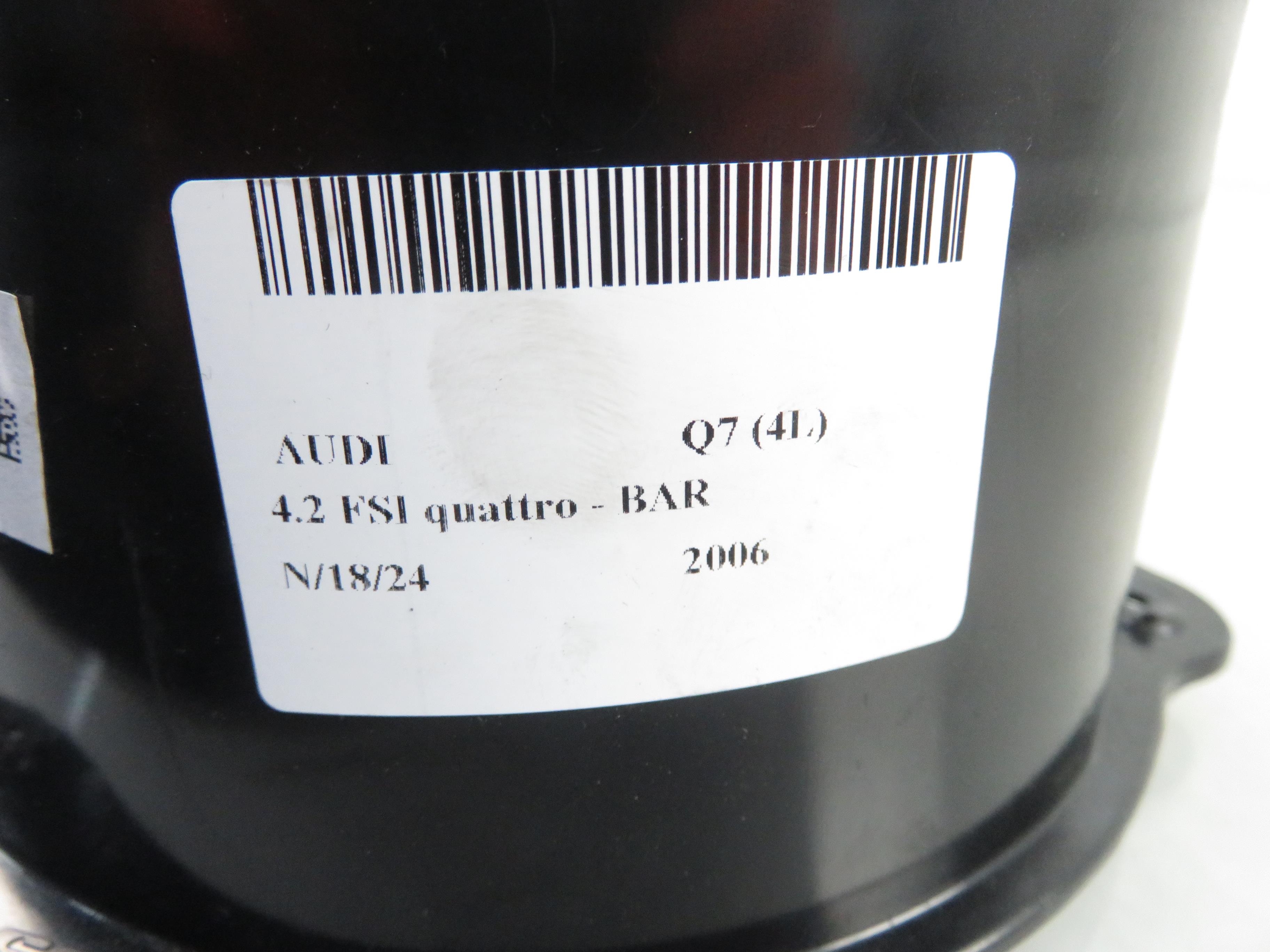 AUDI Q7 4L (2005-2015) Høyre gulvhøyttaler basshøyttaler 4F0035415A 25191769