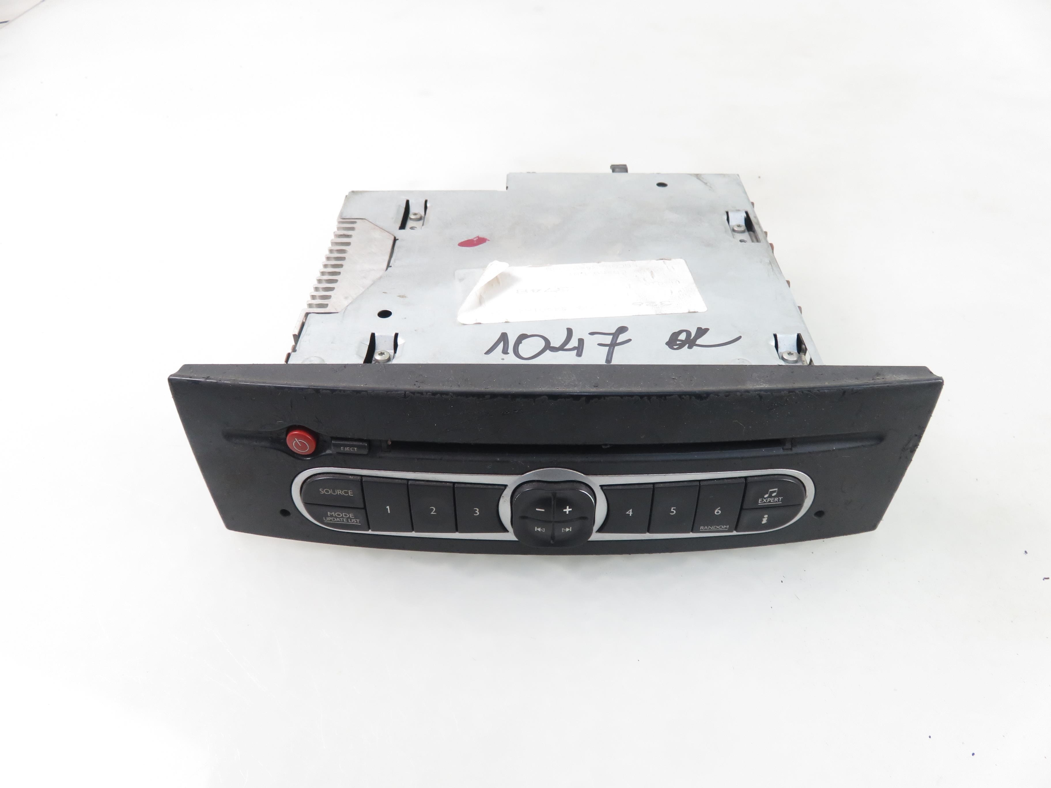 RENAULT Laguna 2 generation (2001-2007) Music Player Without GPS 8200483748T 25341268