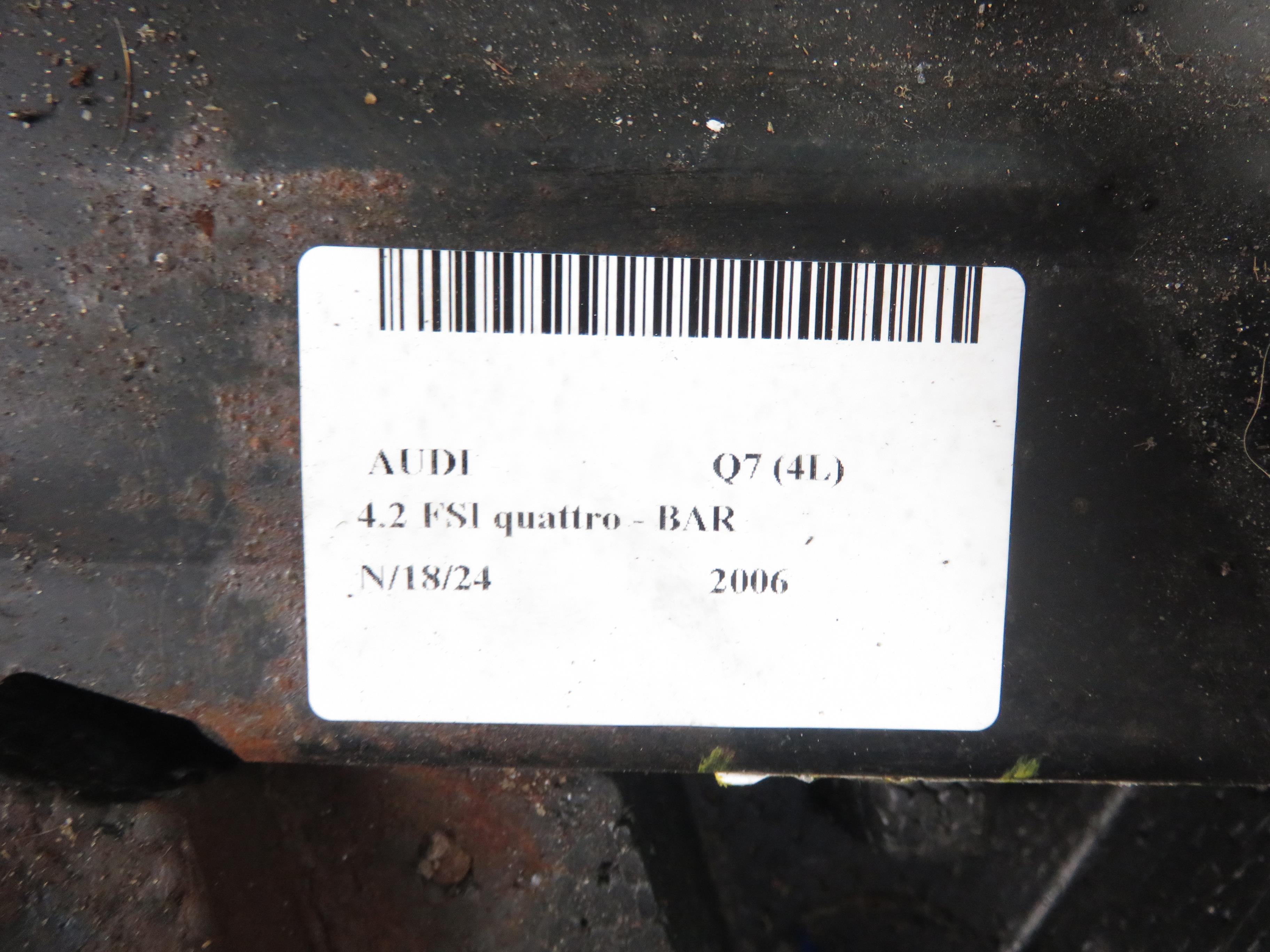 AUDI Q7 4L (2005-2015) Ключ за гайката на колелото 7L0011031E 25217284