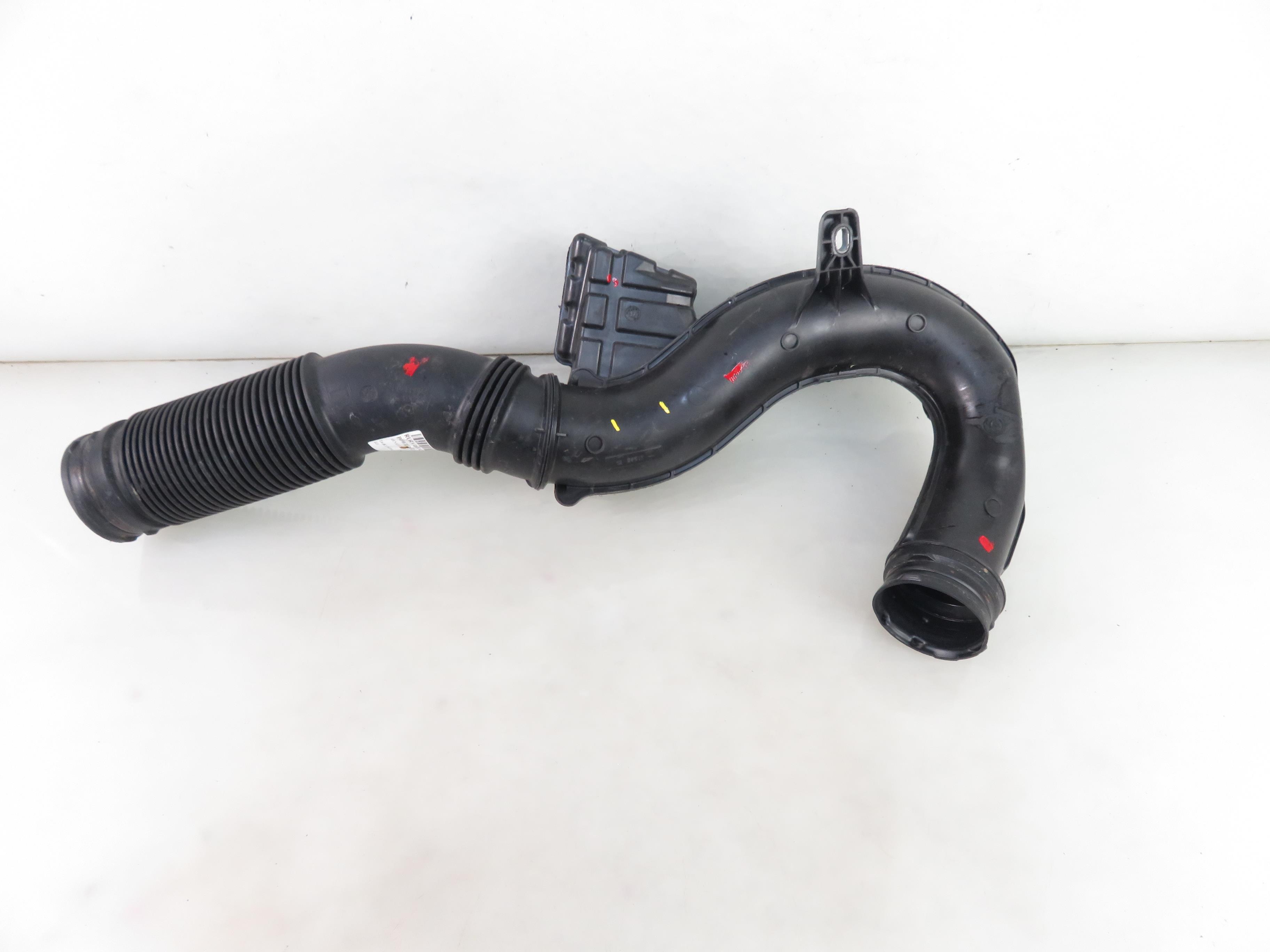 RENAULT Trafic 3 generation (2014-2023) Air supply hose pipe 165755972R 25217330