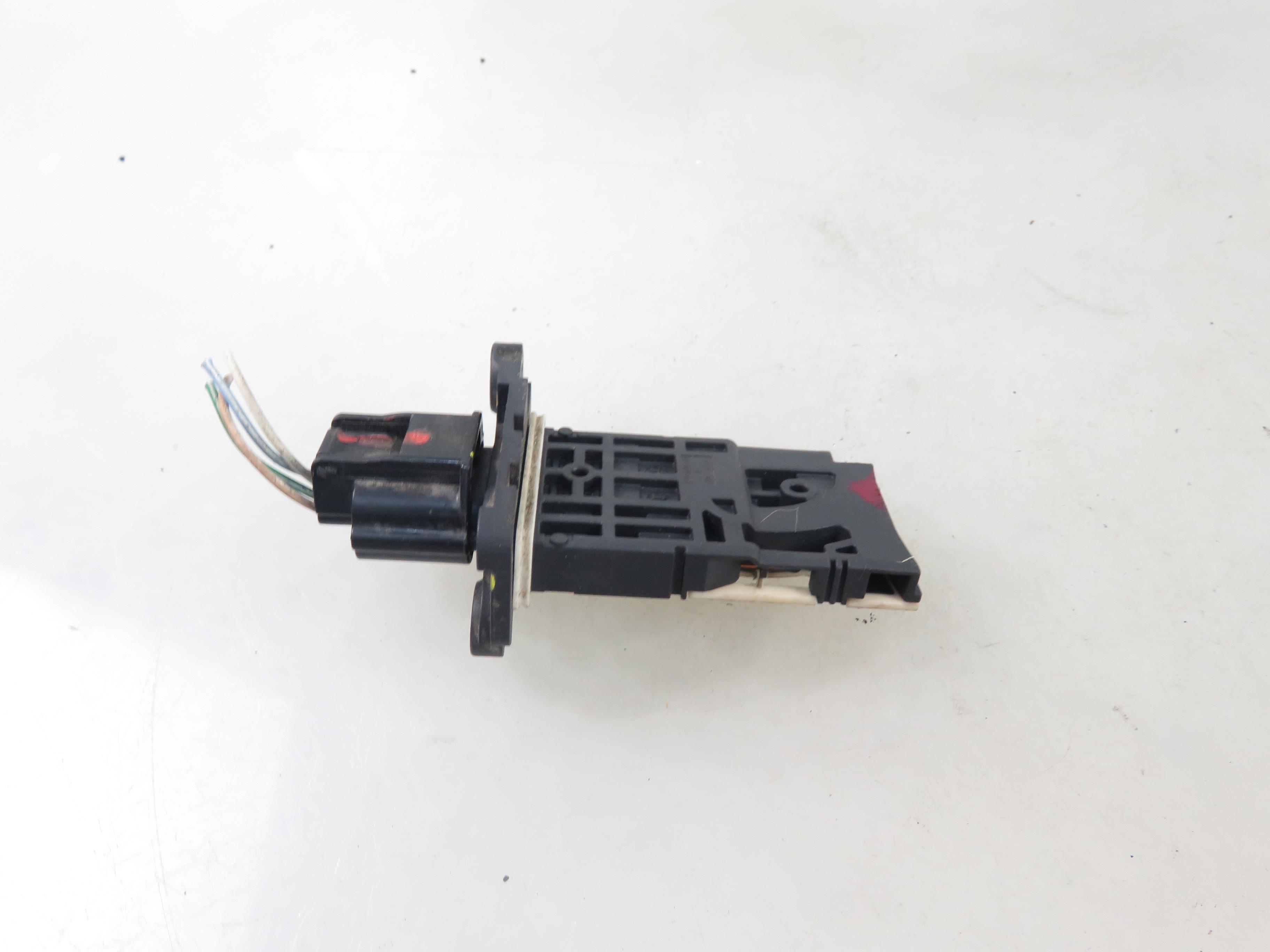 RENAULT Trafic 3 generation (2014-2023) Mass Air Flow Sensor MAF 8201267959, 93450753, 5WK98504 25681401