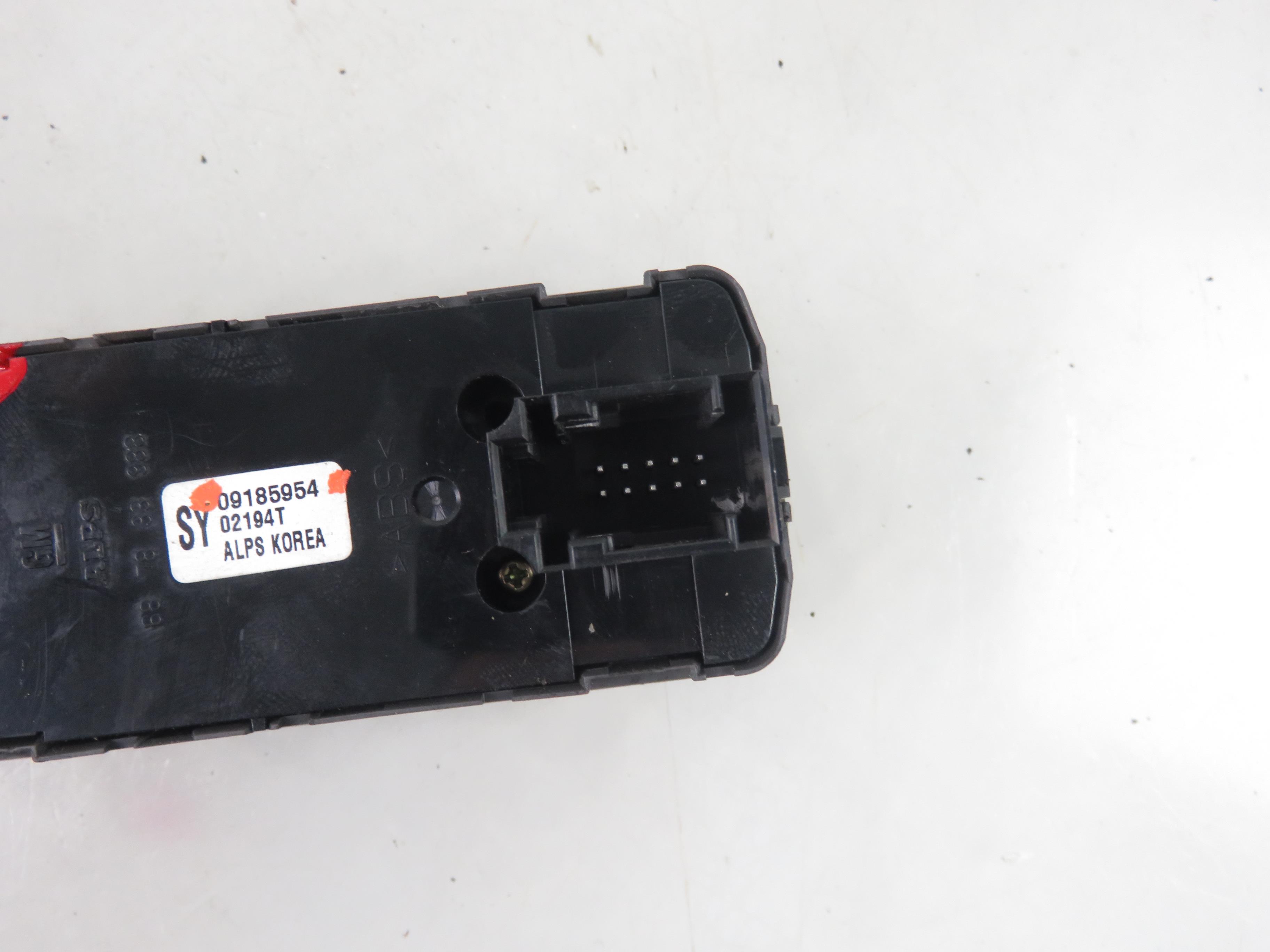 OPEL Vectra C (2002-2005) Front Left Door Window Switch 09185954 25301265