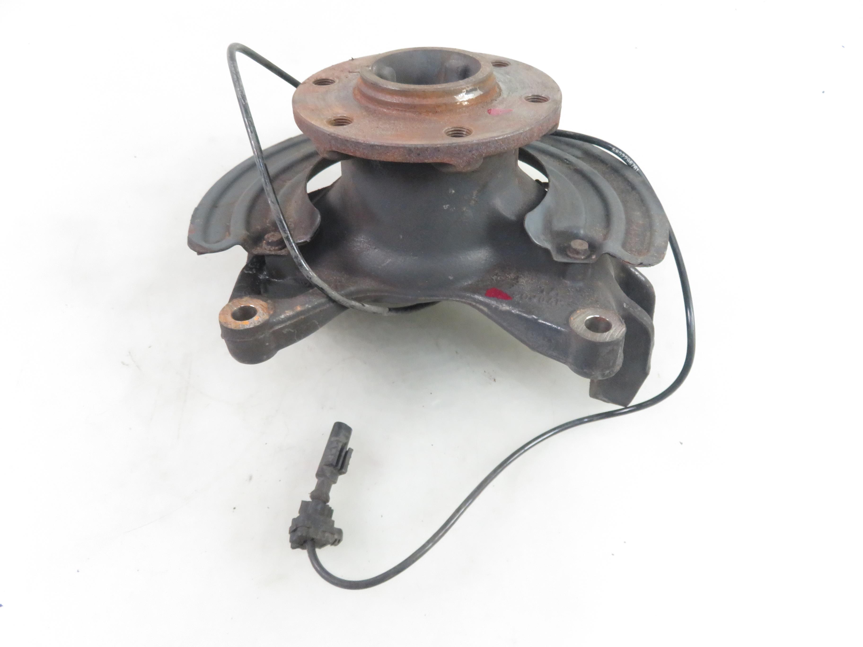 IVECO Daily 7 generation (2019-2024) Front Left Wheel Hub 25301252