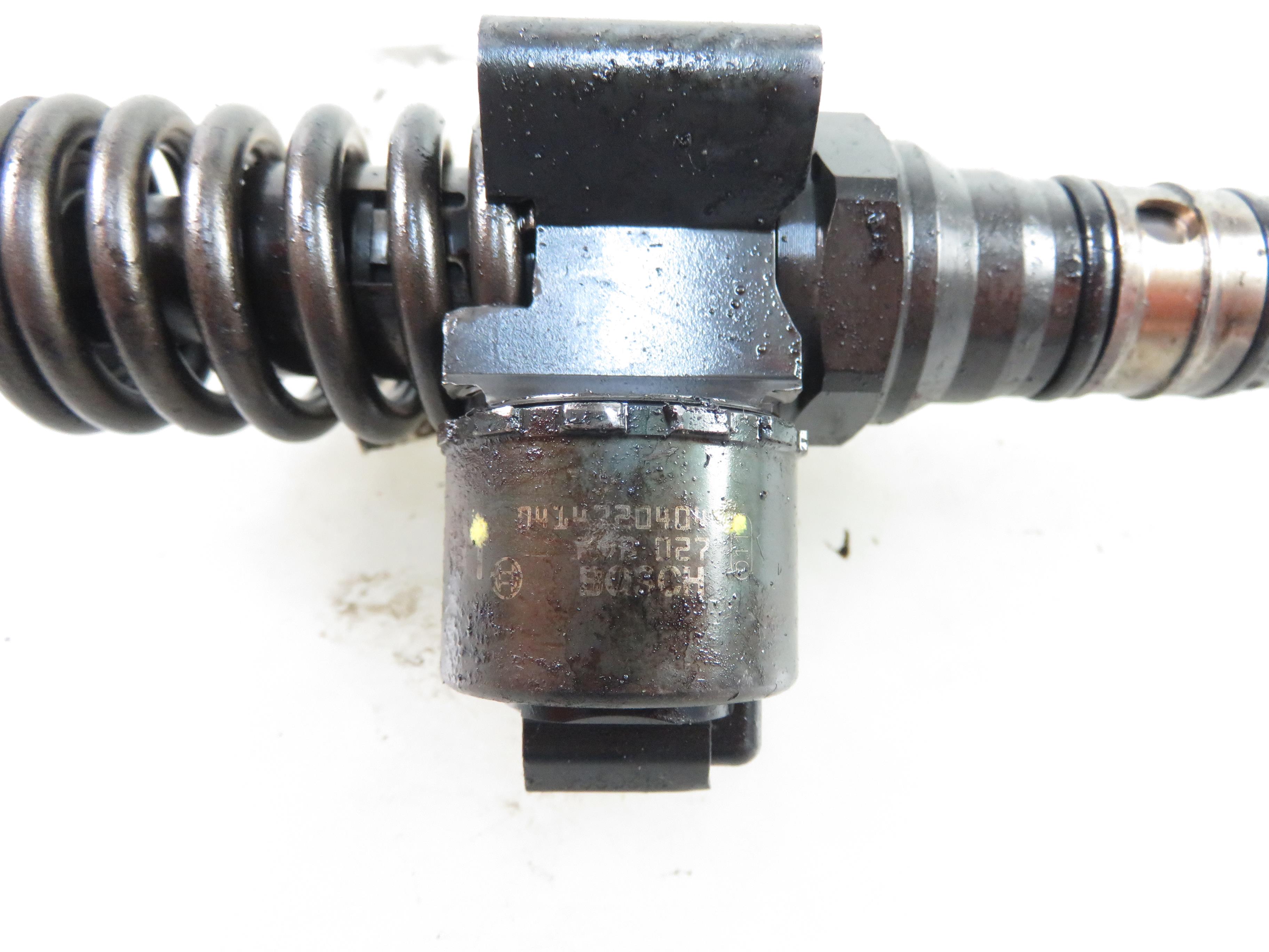 AUDI A4 B7/8E (2004-2008) Oil Injector 03G130073G, 0414720404 25409362