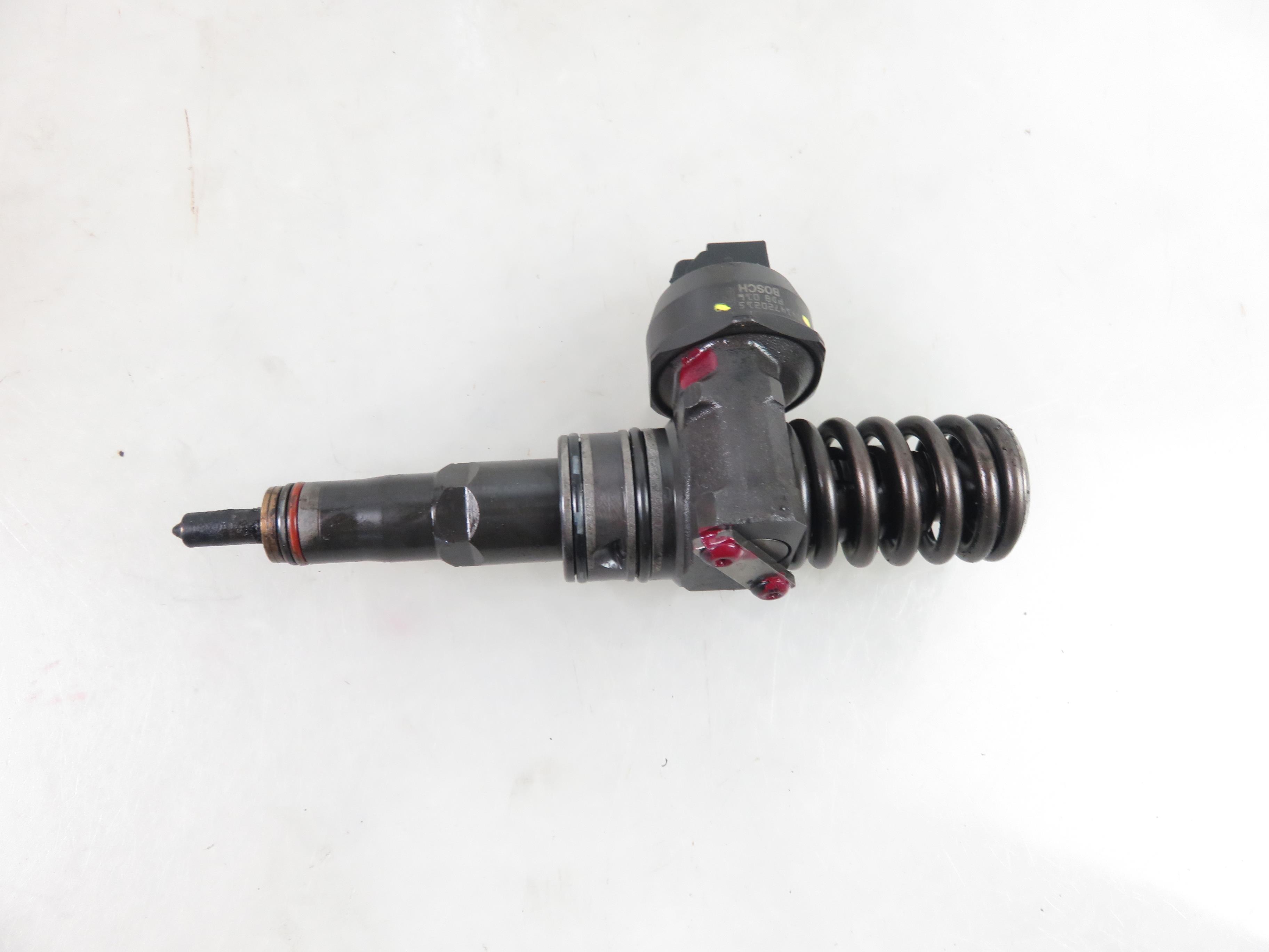 VOLKSWAGEN Golf 5 generation (2003-2009) Oil Injector 038130073AG, 0414720215 25421888