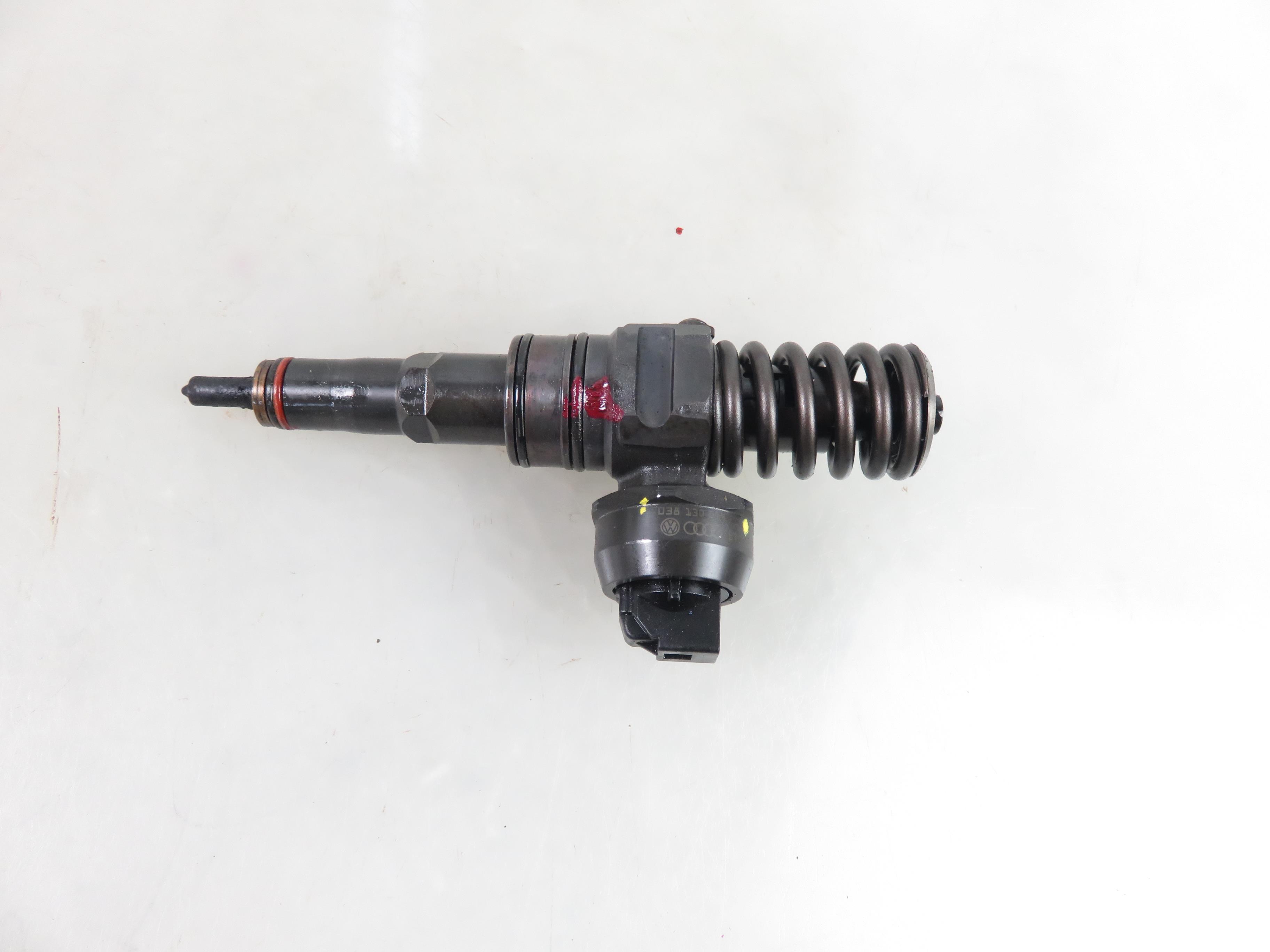 VOLKSWAGEN Golf 5 generation (2003-2009) Oil Injector 038130073AG, 0414720215 25421967