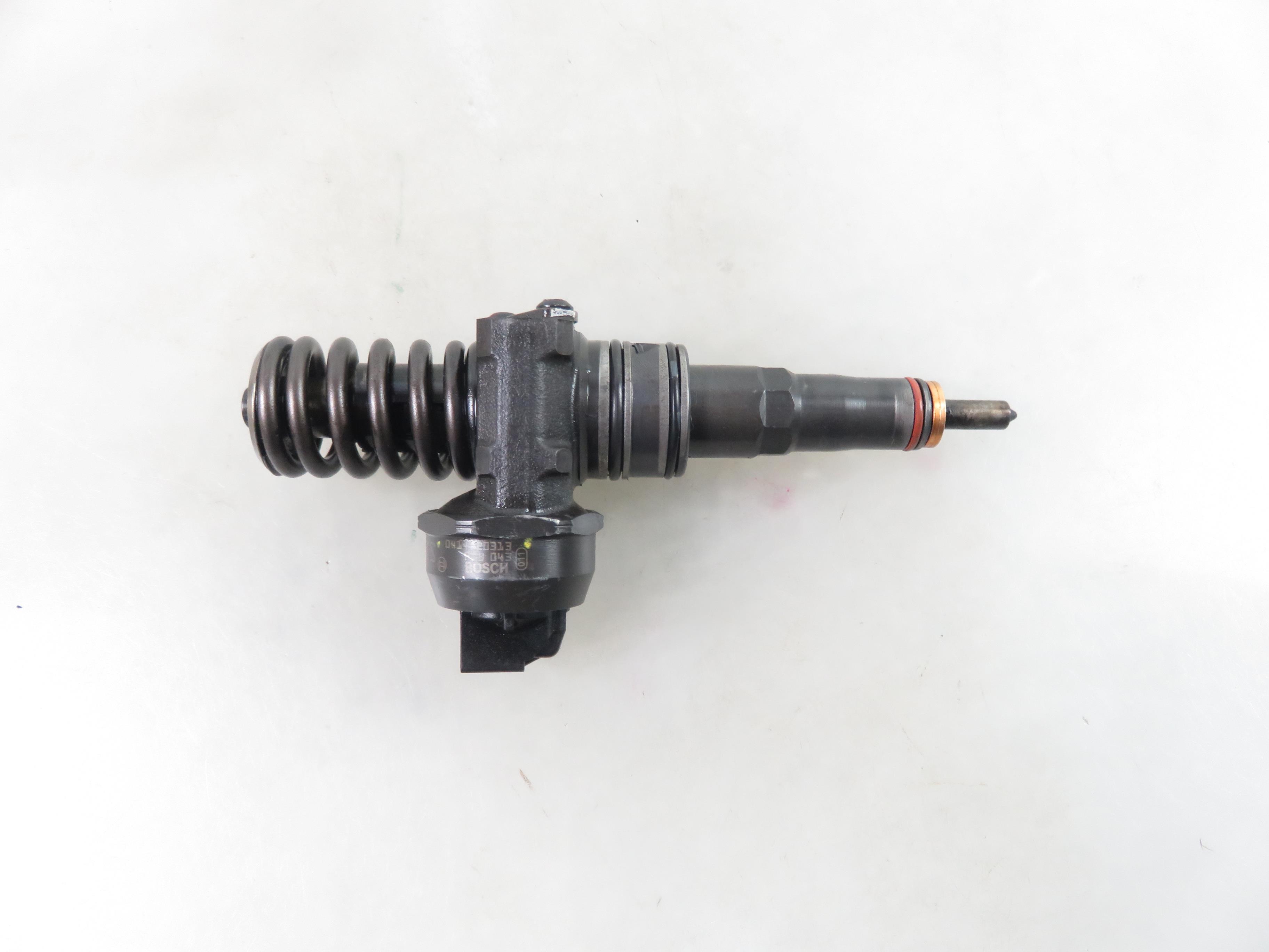 VOLKSWAGEN Caddy 3 generation (2004-2015) Injector de ulei 038130073BN, 0414720313 25431257