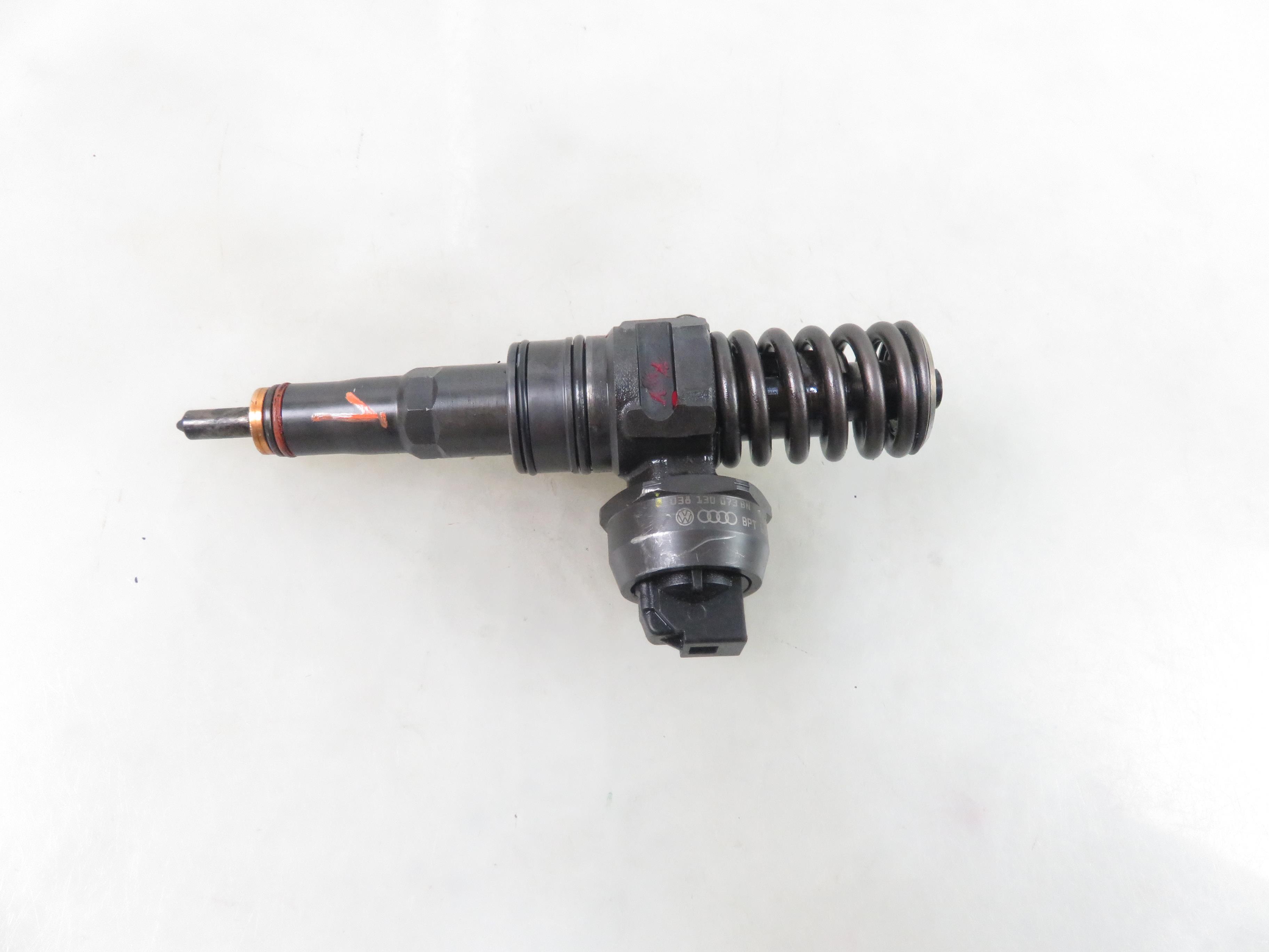 VOLKSWAGEN Caddy 3 generation (2004-2015) Oil Injector 038130073BN, 0414720313 25431257