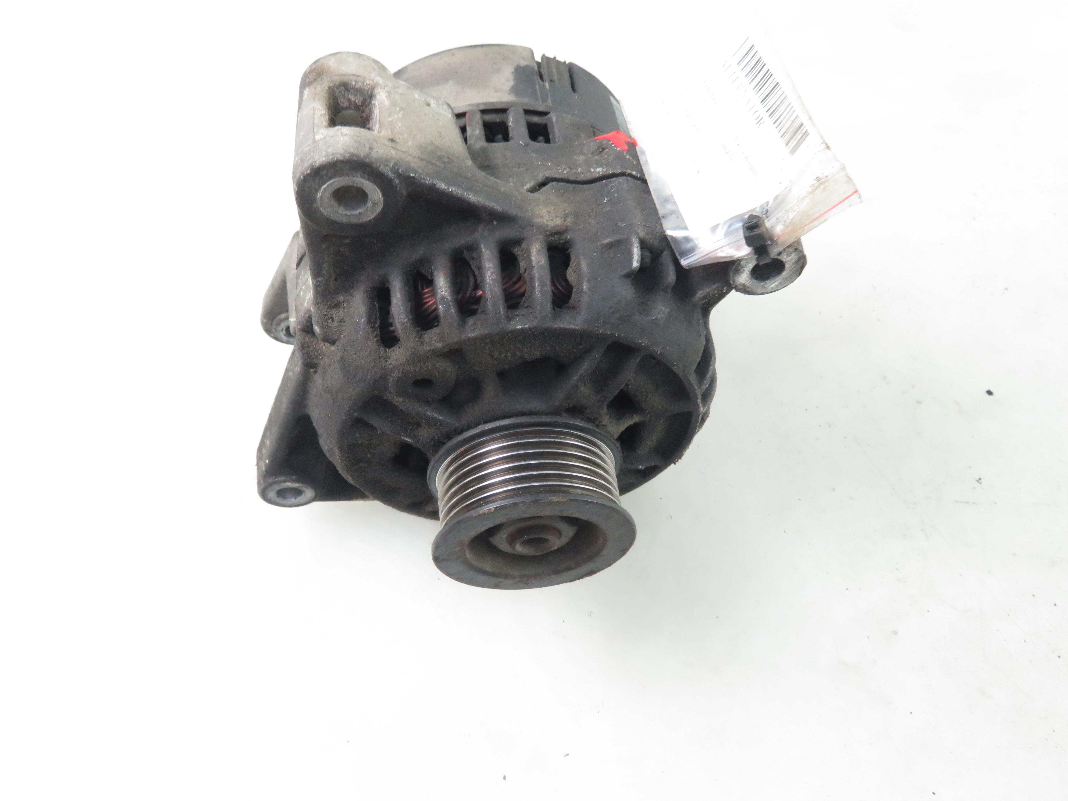 VOLVO V40 1 generation (1996-2004) Alternator 0123315021 25766194