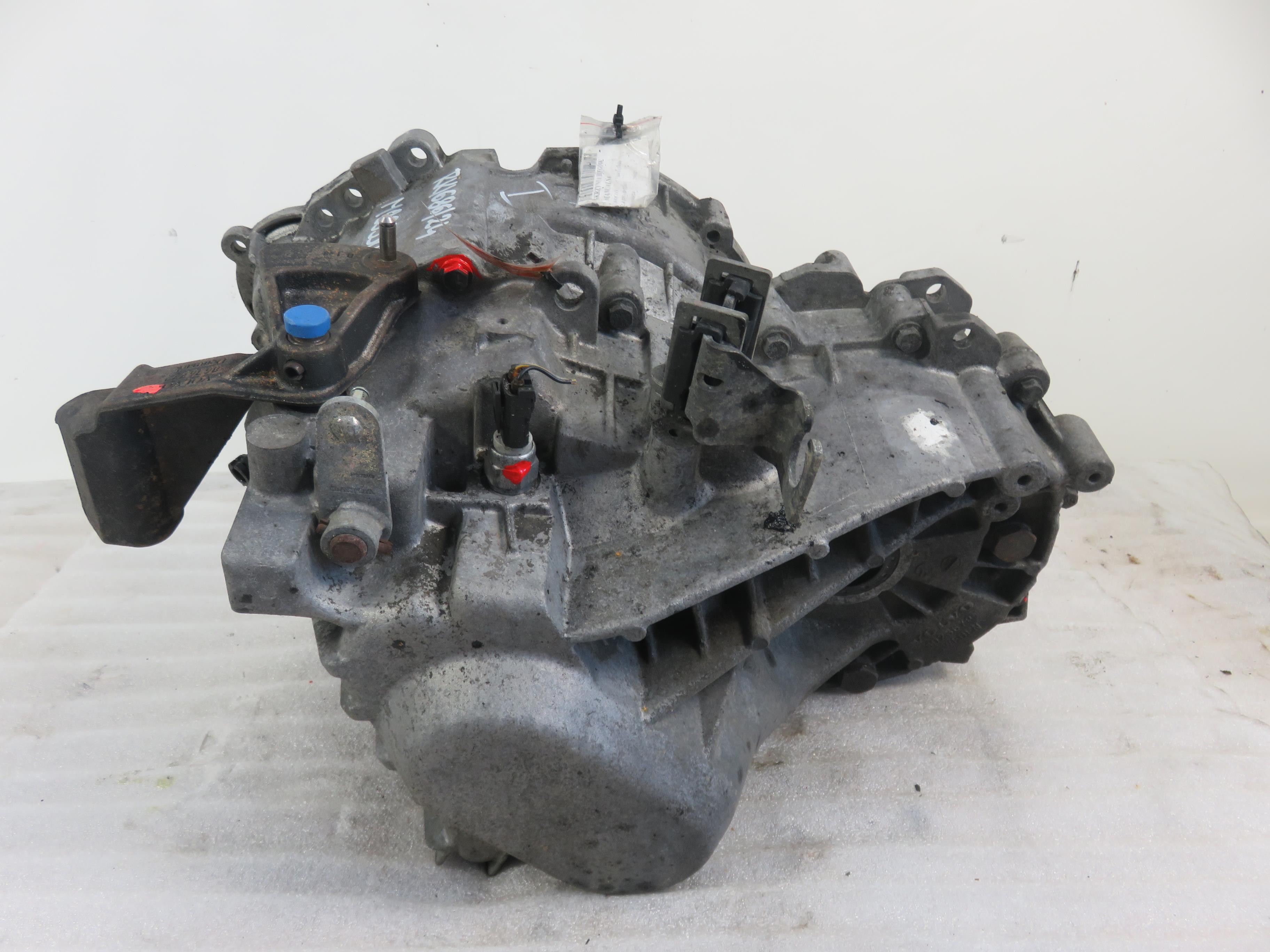 VOLVO S60 1 generation (2000-2009) Gearbox 1023746 25766555