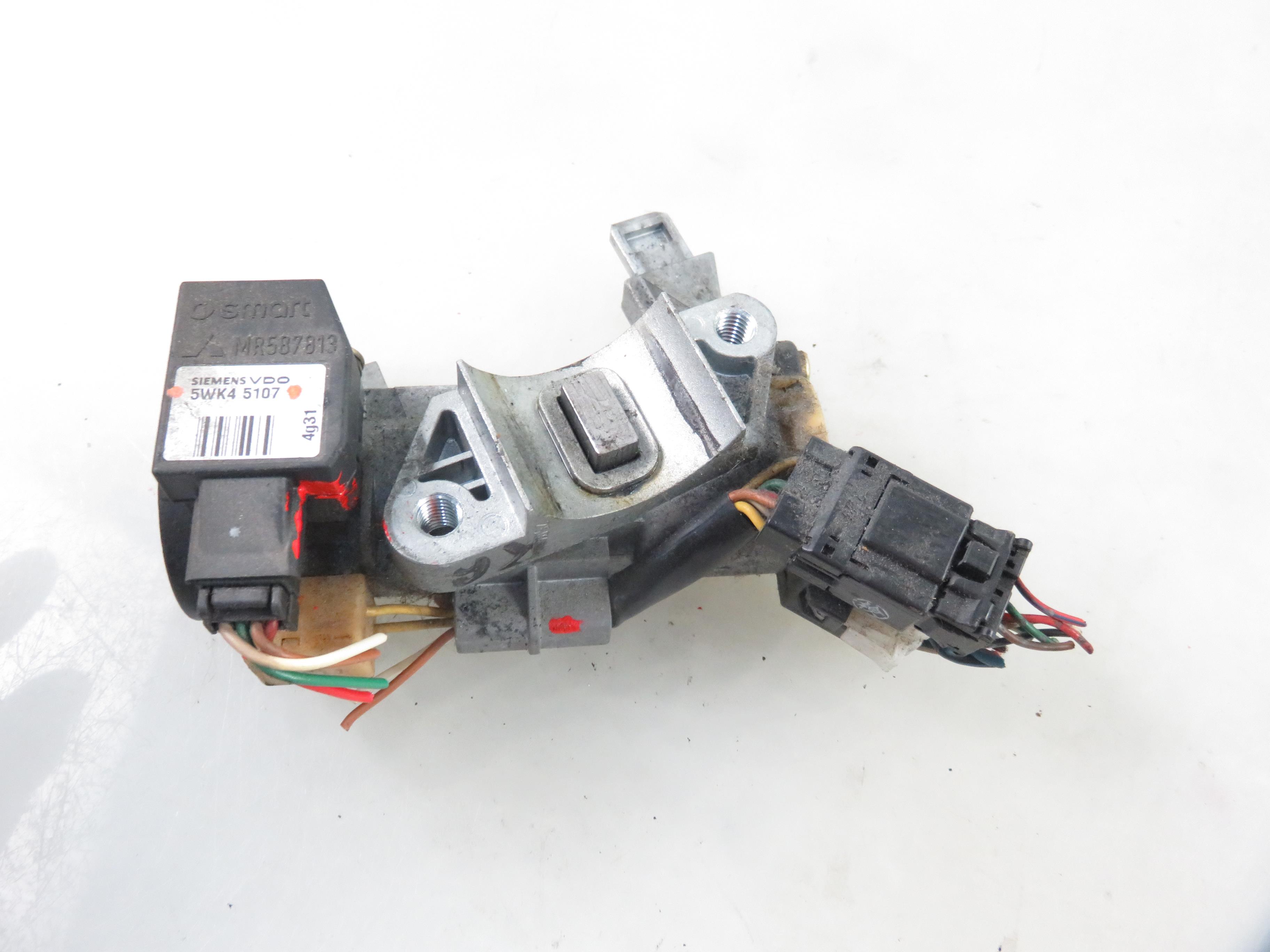 SMART Forfour 1 generation (2004-2006) Ignition Lock 5WK45107 25580220