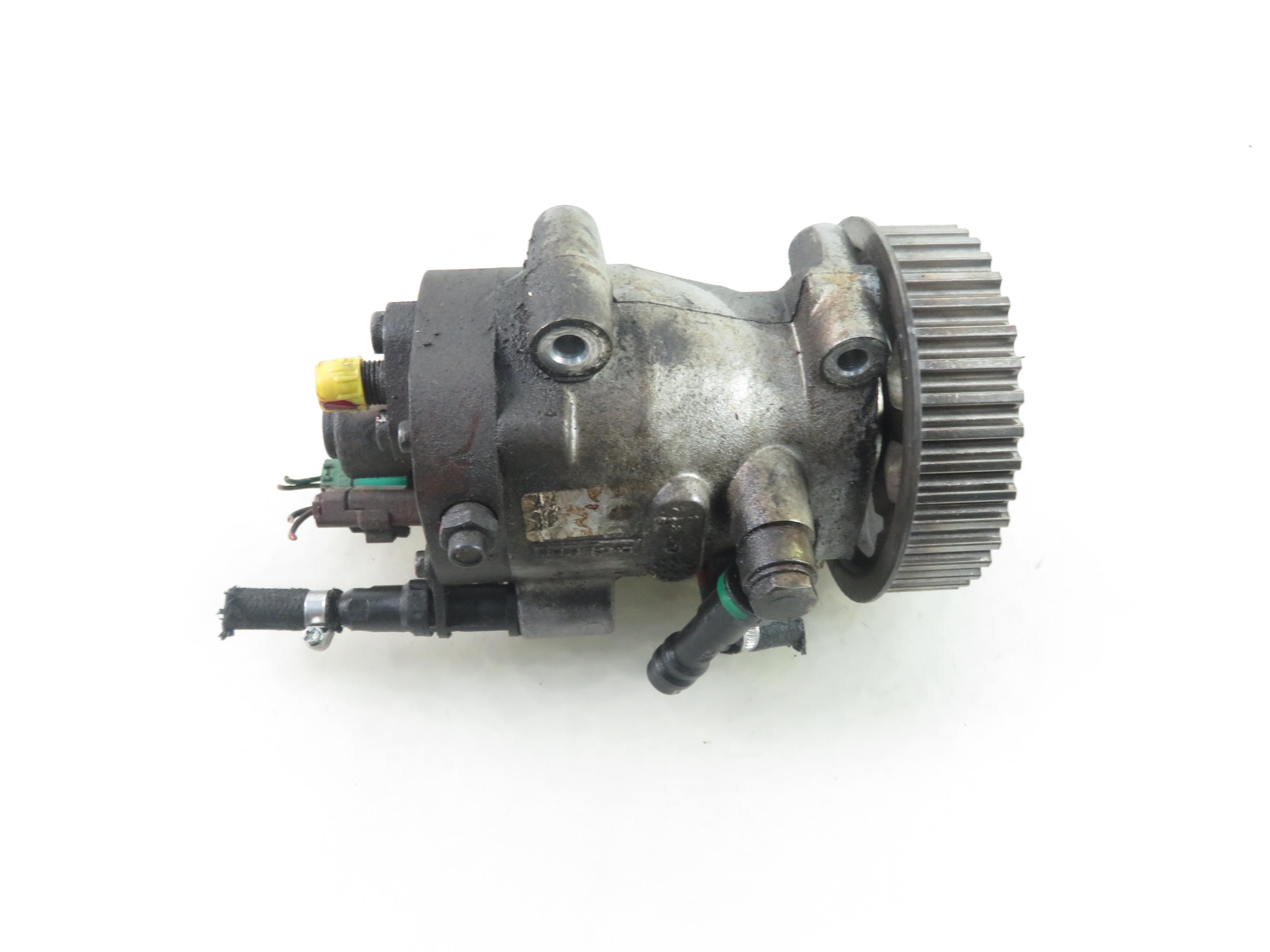 RENAULT Clio 2 generation (1998-2013) High Pressure Fuel Pump 8200057225, 8200057346A, R9042A013A 25585908