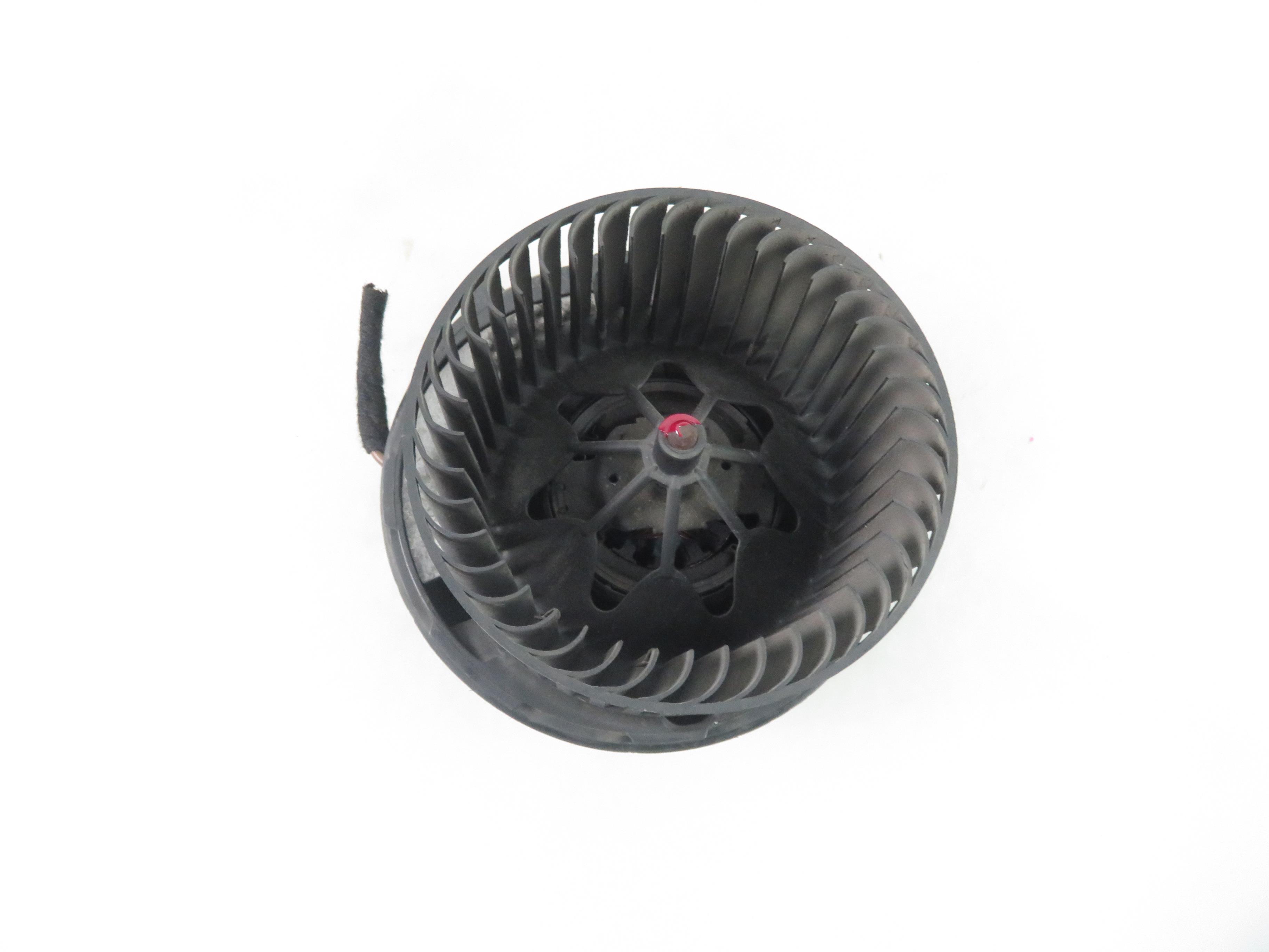 VOLKSWAGEN Golf 5 generation (2003-2009) Salona mazā ventilatora relejs 1K1820015, F983228M 25580217