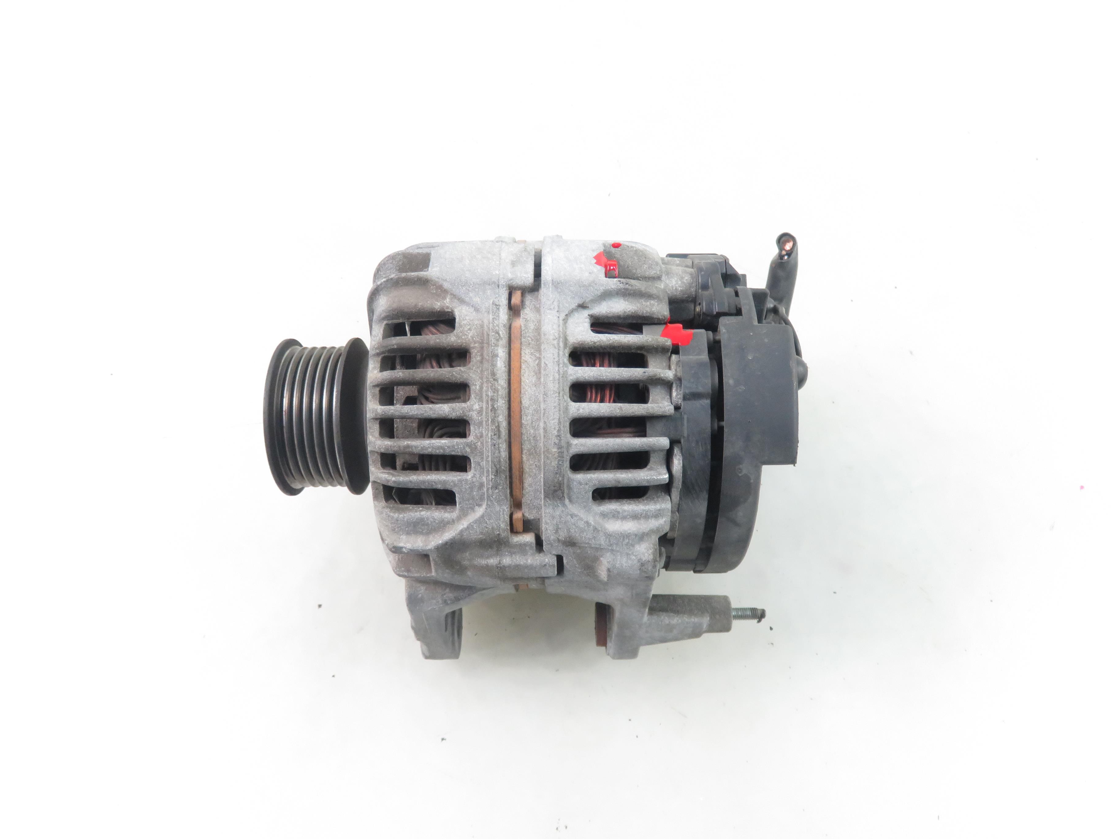 VOLKSWAGEN Golf 4 generation (1997-2006) Alternator 028903028D, 0124325003 25701270