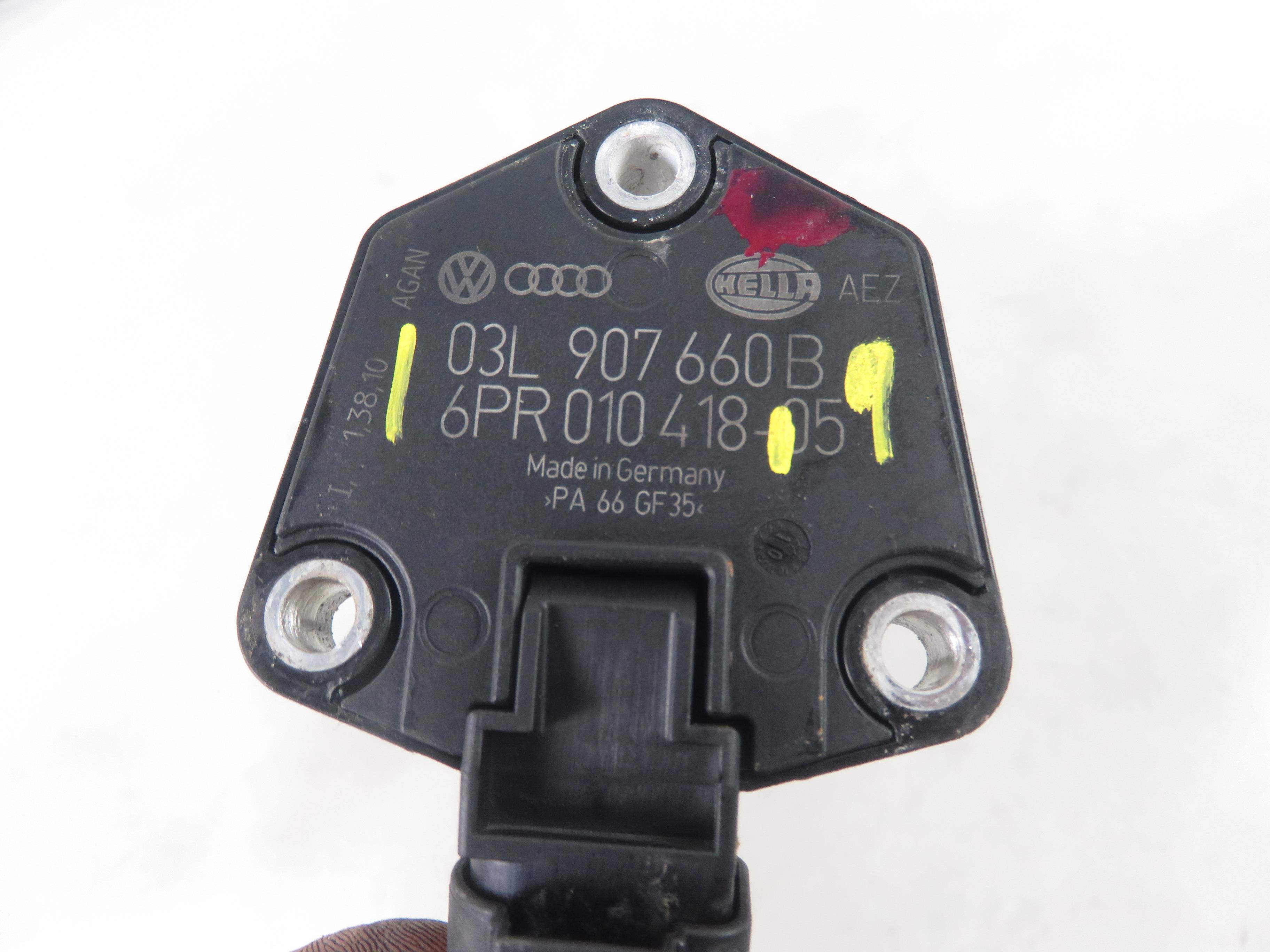 AUDI Q5 8R (2008-2017) Eļļas līmeņa sensors 03L907660B,6PR010418 25681311