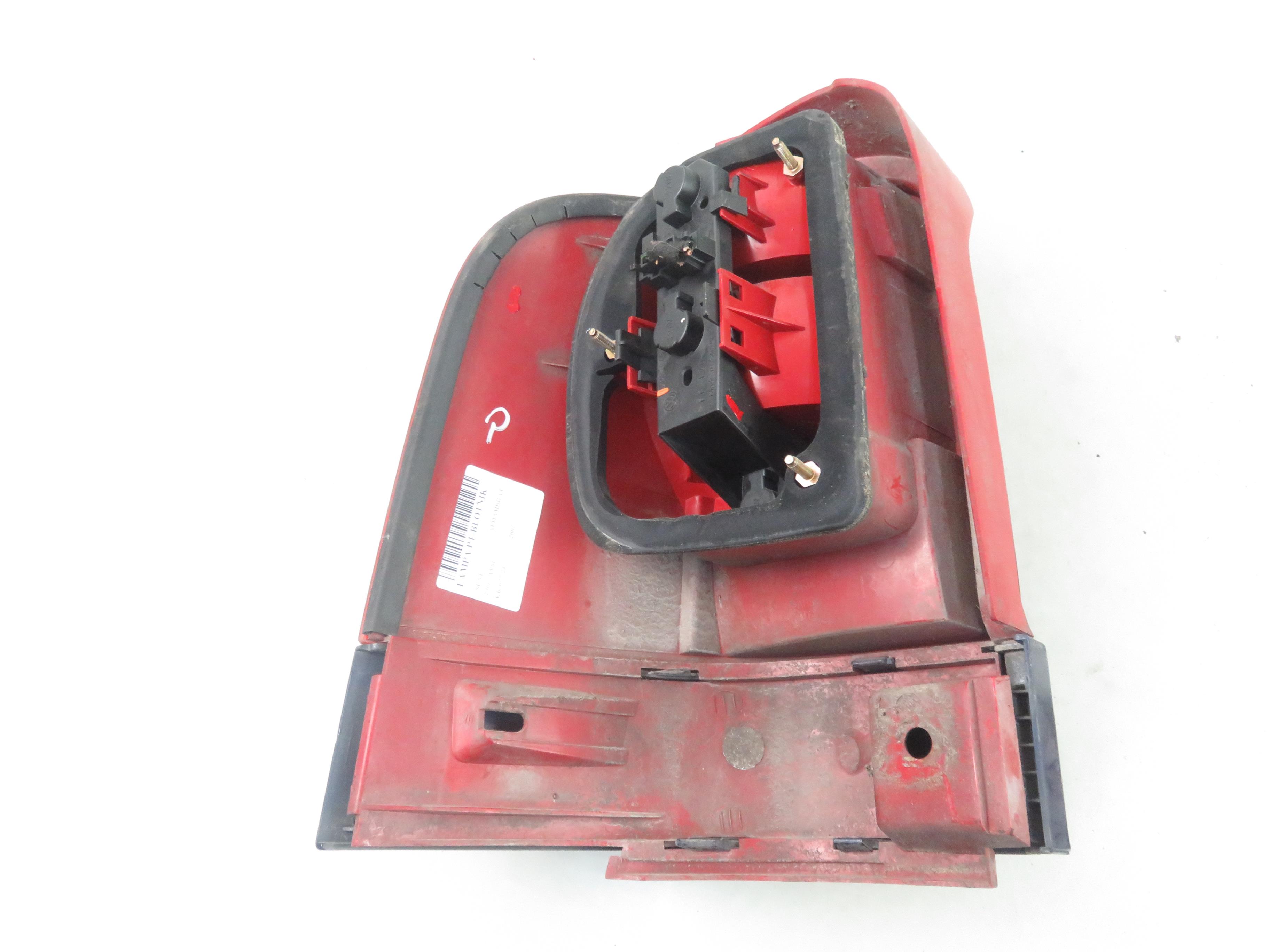 SEAT Alhambra 1 generation (1996-2010) Rear Right Taillight Lamp 7M3945258 25630868