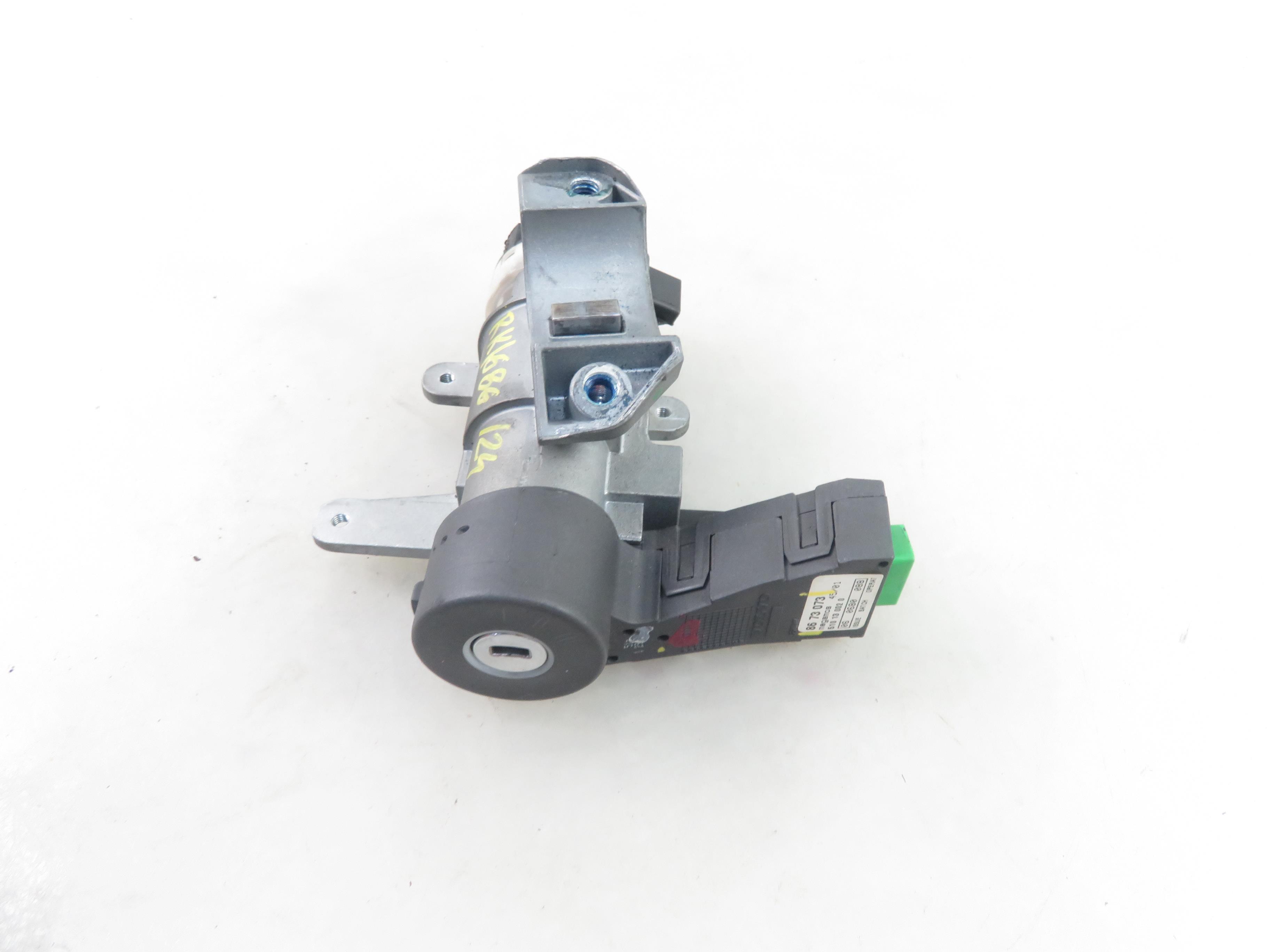 VOLVO S60 1 generation (2000-2009) Serrure d'allumage 8673073, 8626324 25630688