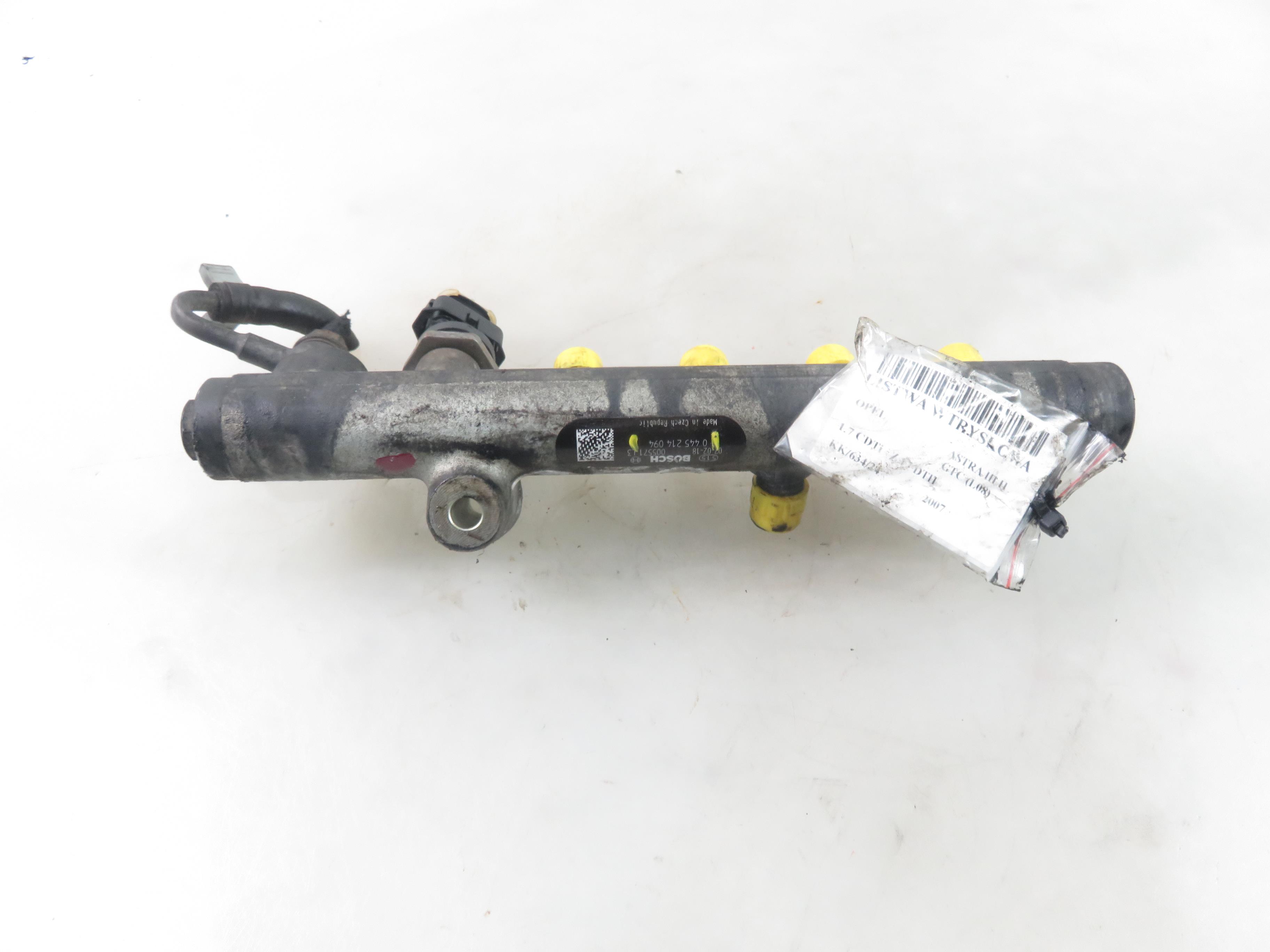 OPEL Astra H (2004-2014) Fuel Rail 0445214094 25701637