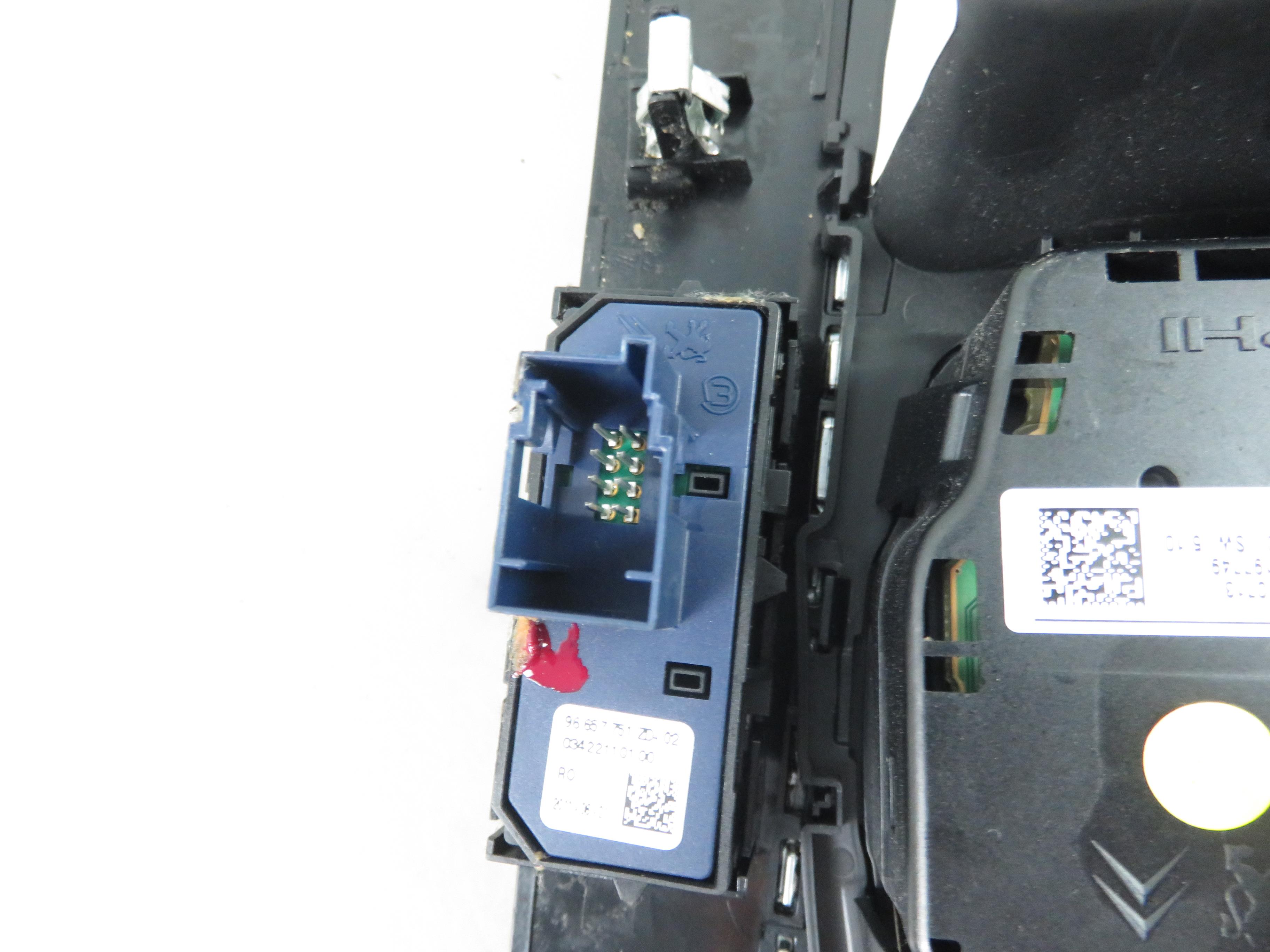 PEUGEOT 508 1 generation (2010-2020) Navigation Control Switch 9686453077,9665668380 25758510