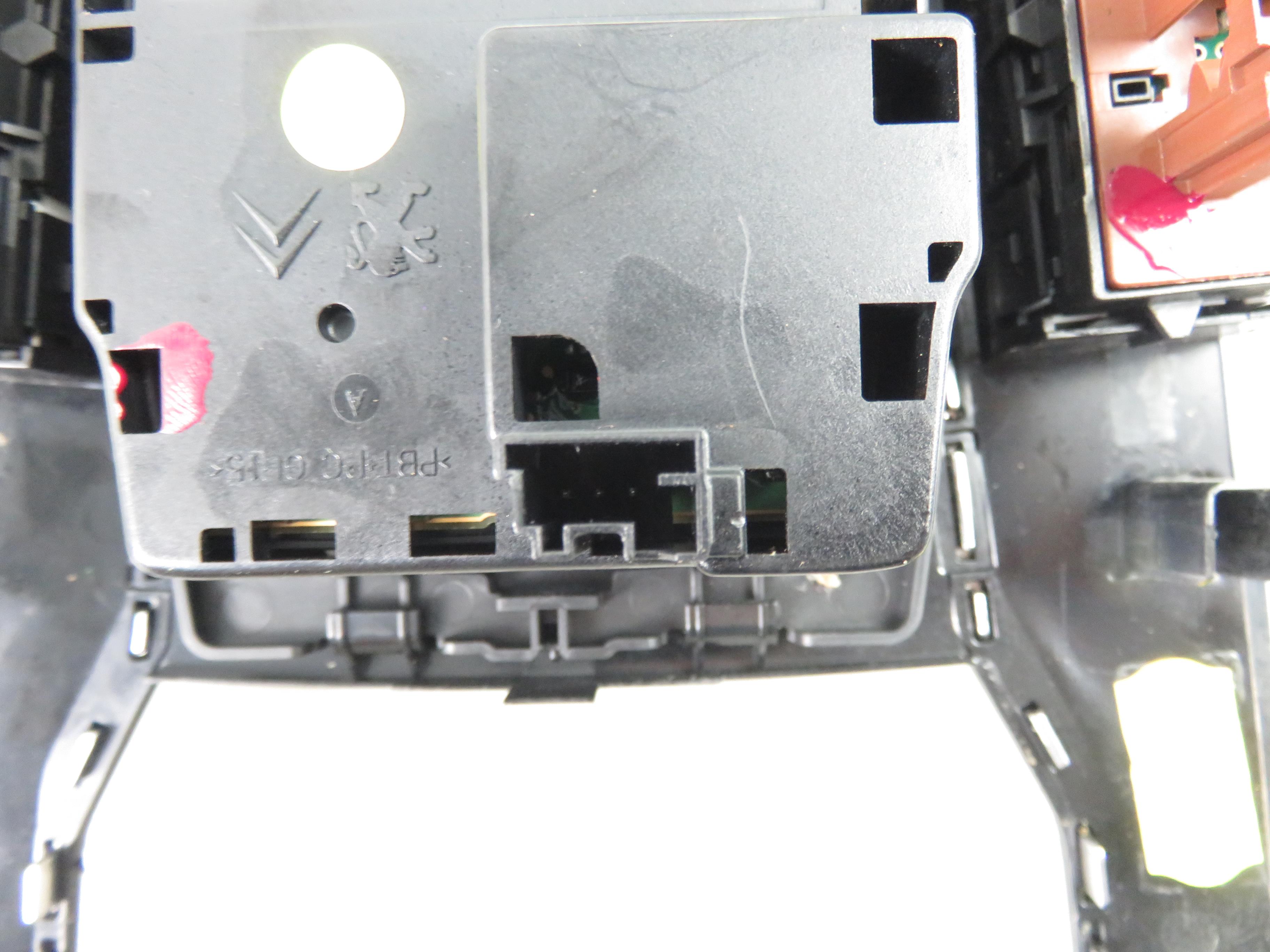 PEUGEOT 508 1 generation (2010-2020) Navigation Control Switch 9686453077,9665668380 25758510