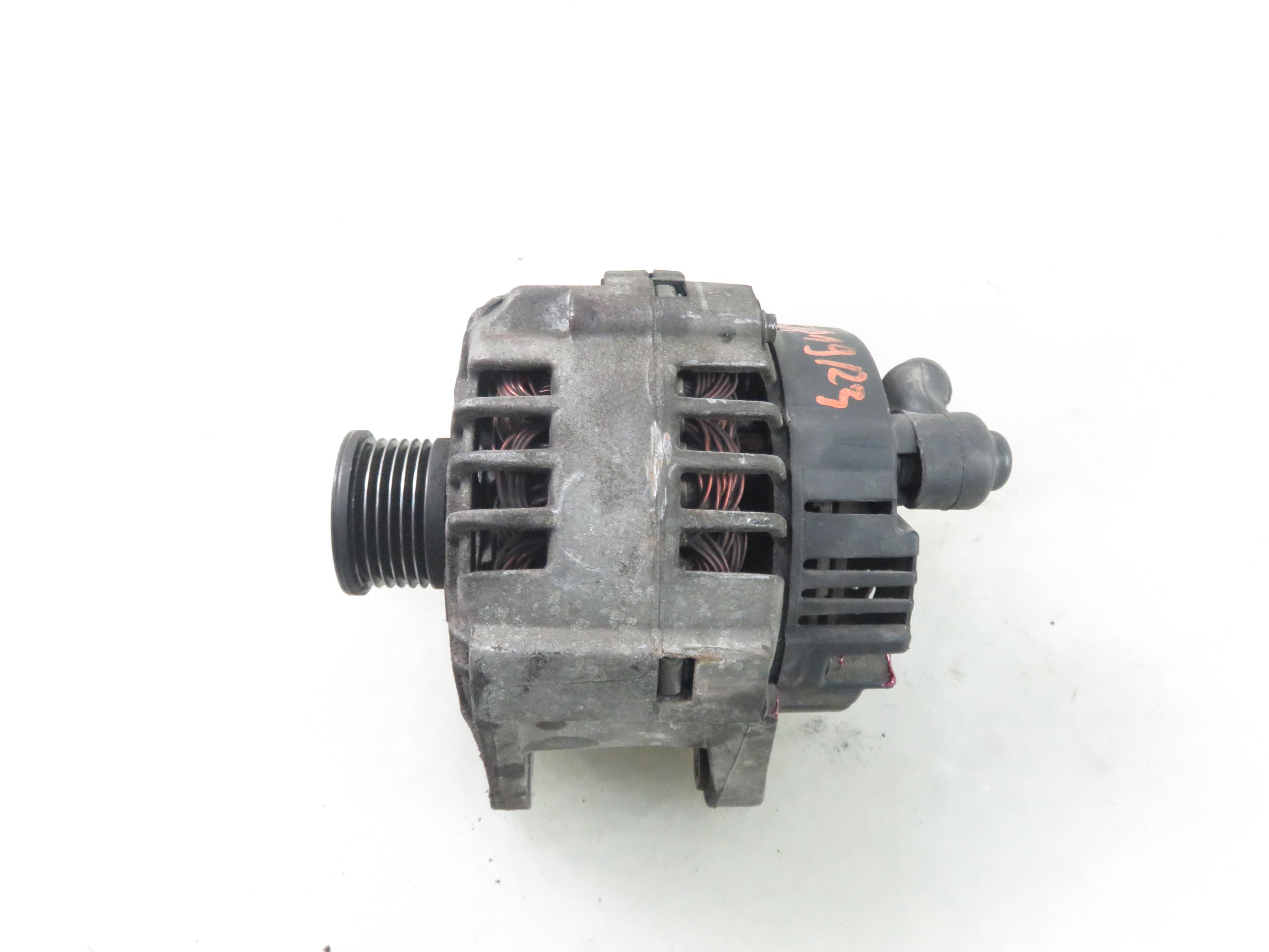 VOLVO V40 1 generation (1996-2004) Alternator 7700426849 25817496