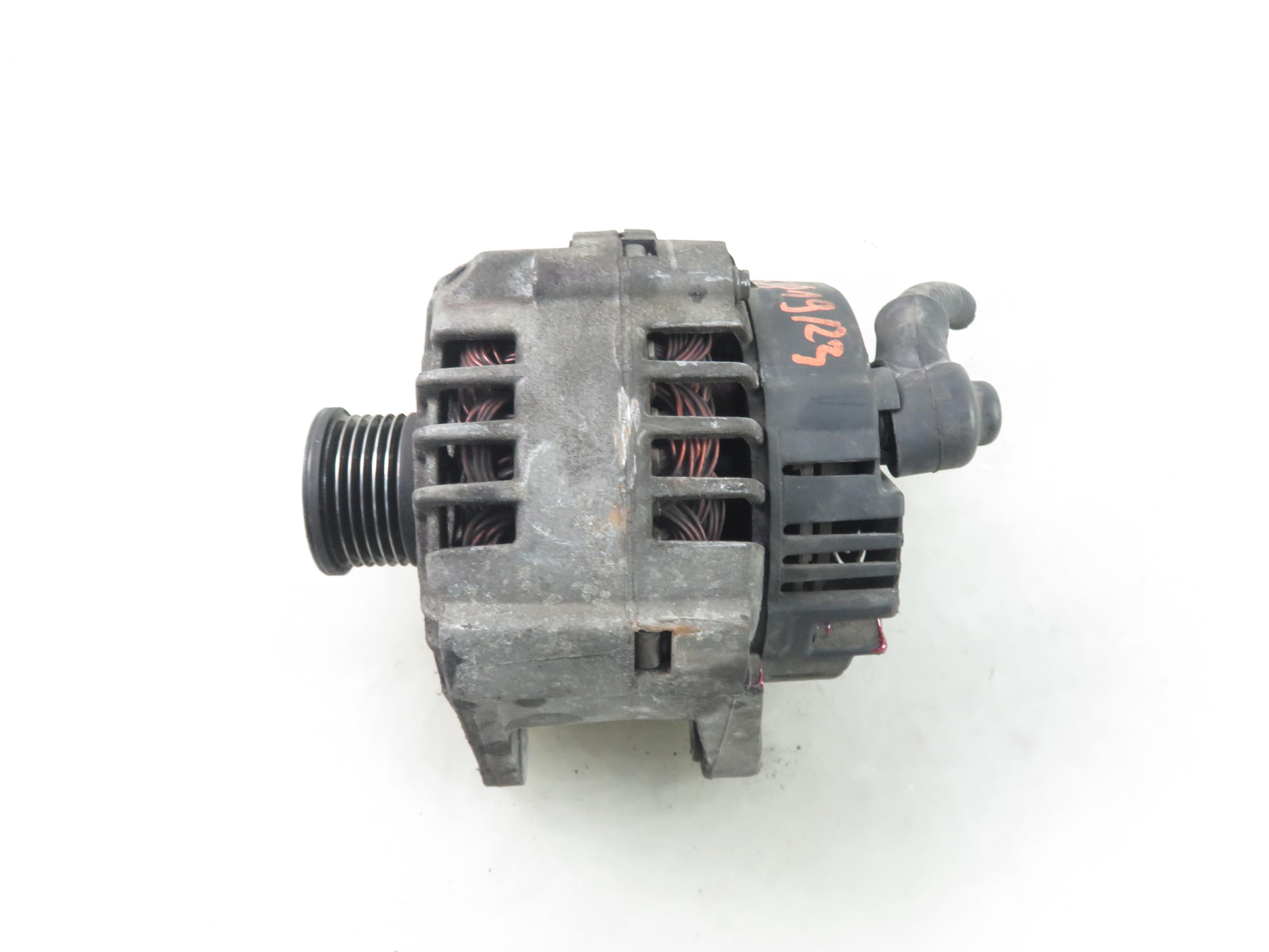 VOLVO V40 1 generation (1996-2004) Alternator 7700426849 25817496