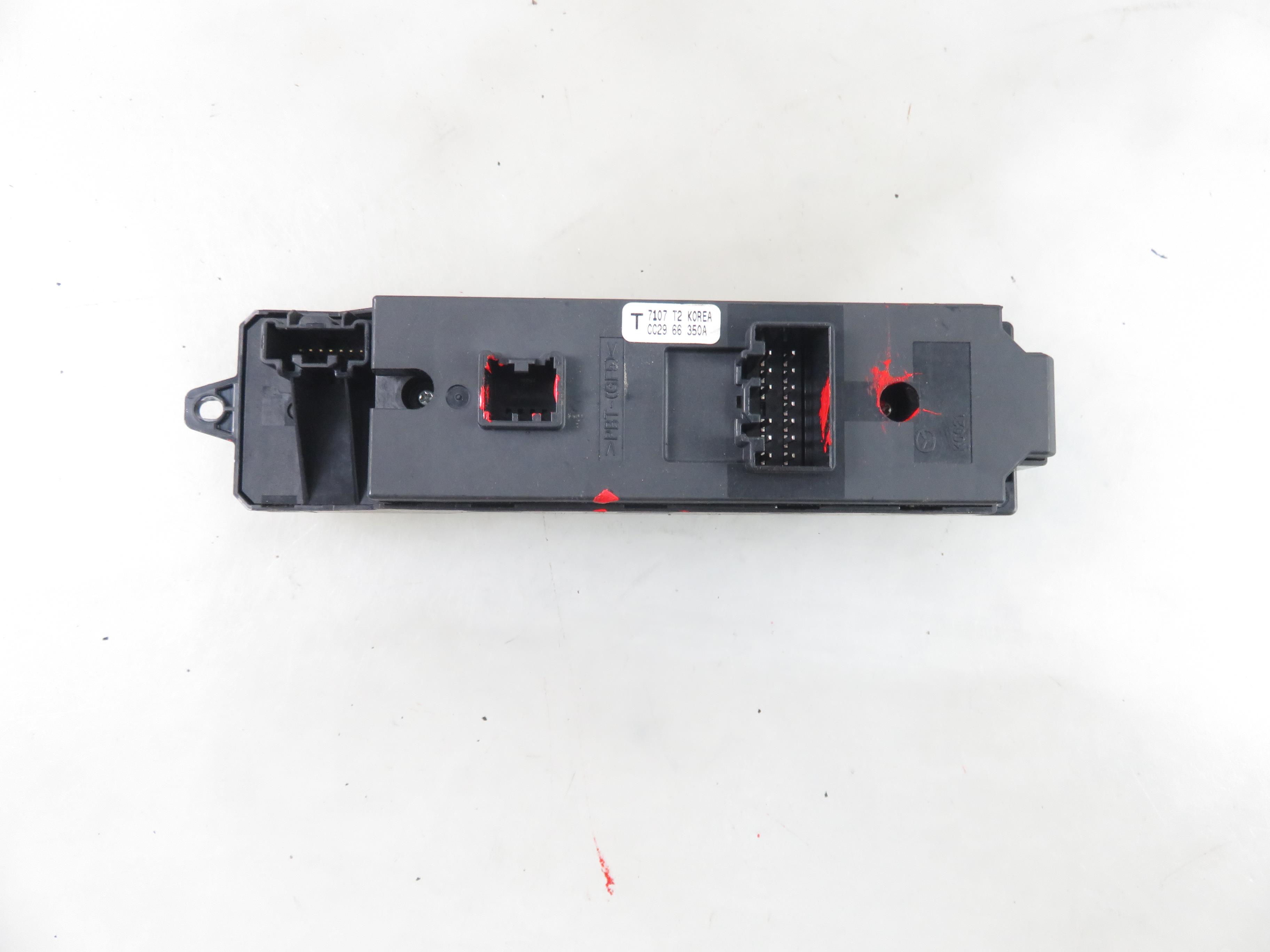 MAZDA 5 1 generation (2005-2010) Commutateur de fenêtre de porte avant gauche CC2966350A 25818778