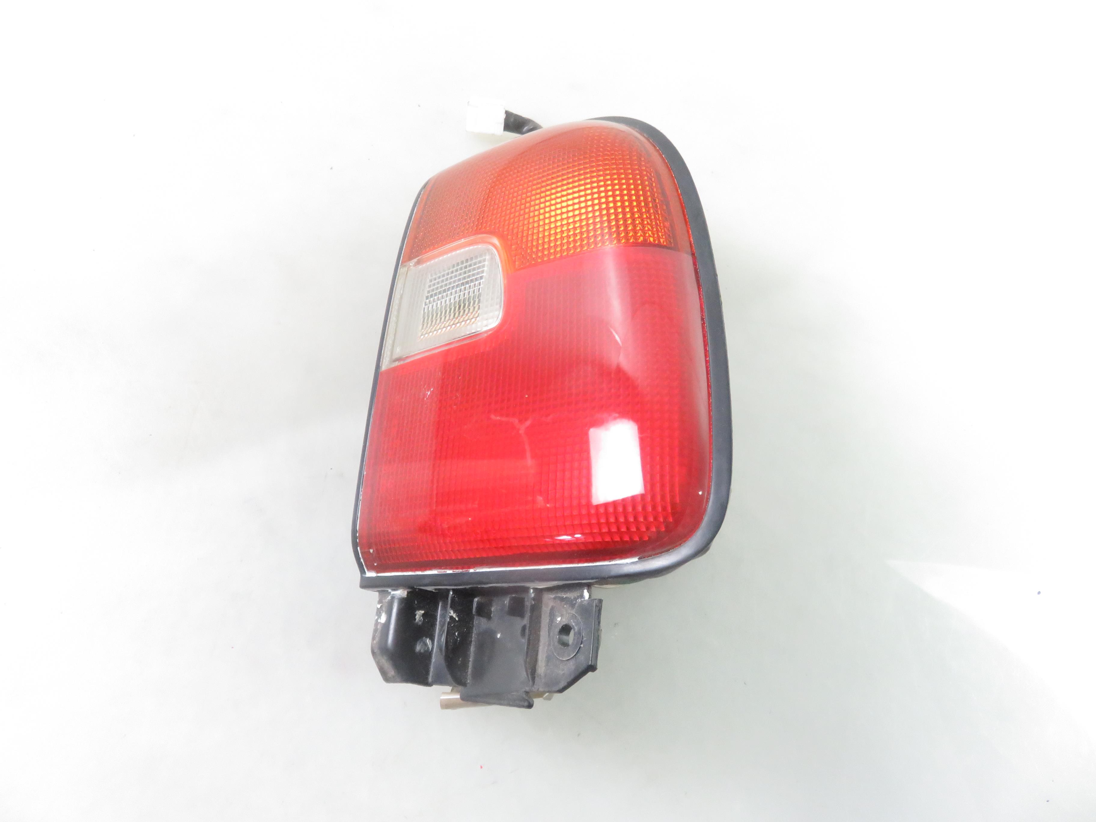 TOYOTA RAV4 1 generation (XA10) (1994-2000) Rear Right Taillight Lamp 25830566