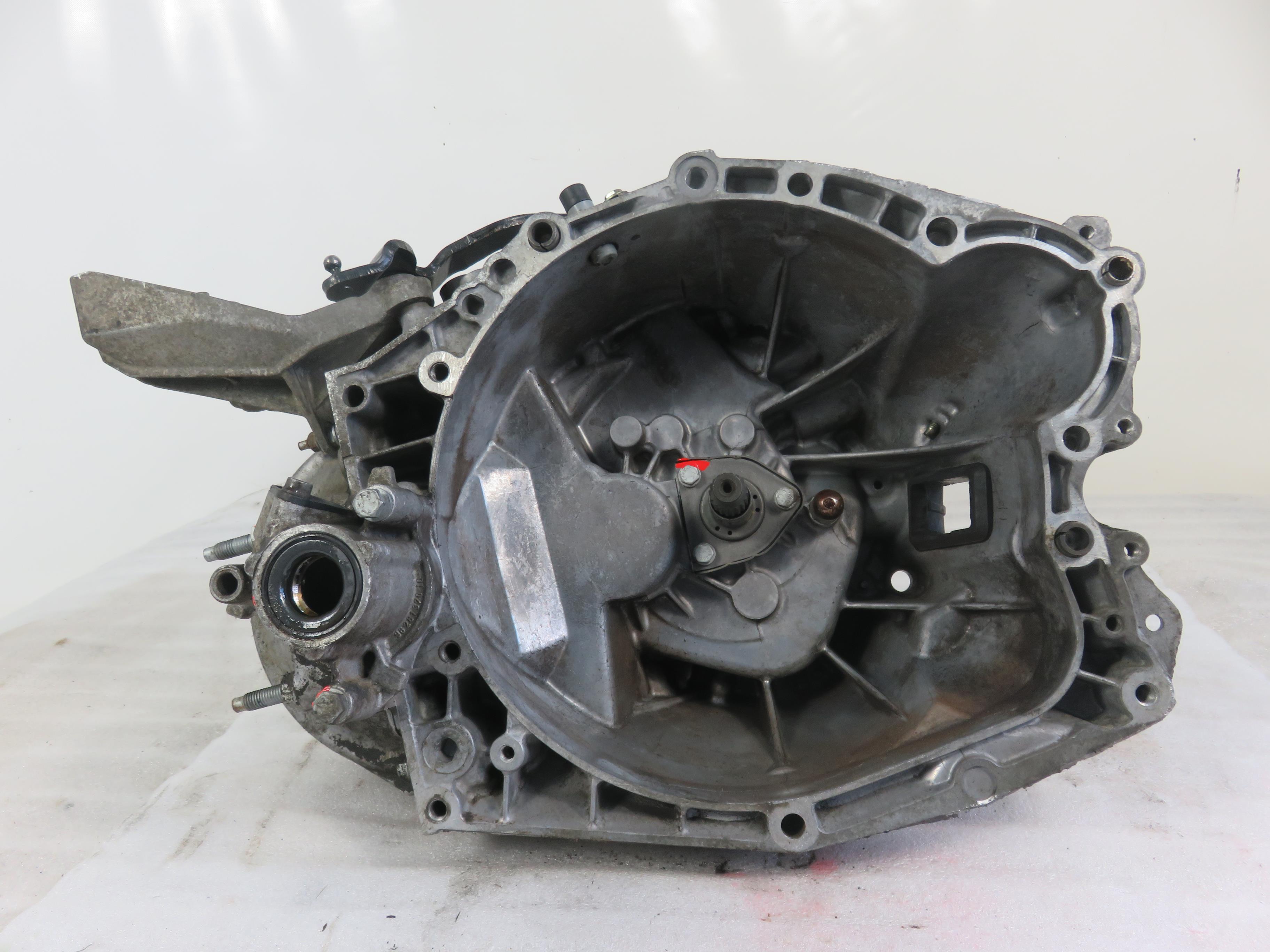 CITROËN C5 1 generation (2001-2008) Gearbox 20DL29 25824479