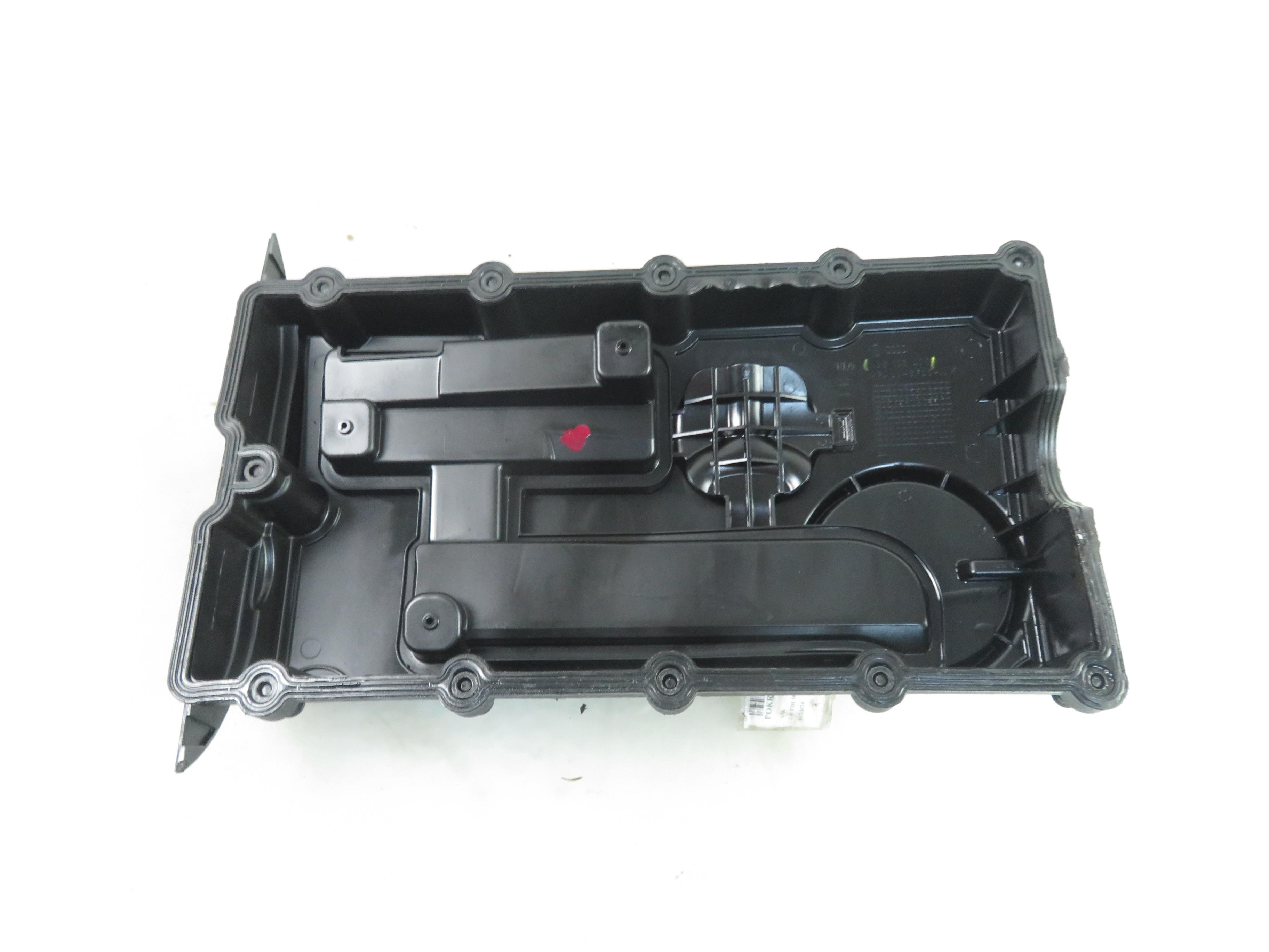 VOLKSWAGEN Touran 1 generation (2003-2015) Крышка клапана 03G103469F, 03G103475 25824185