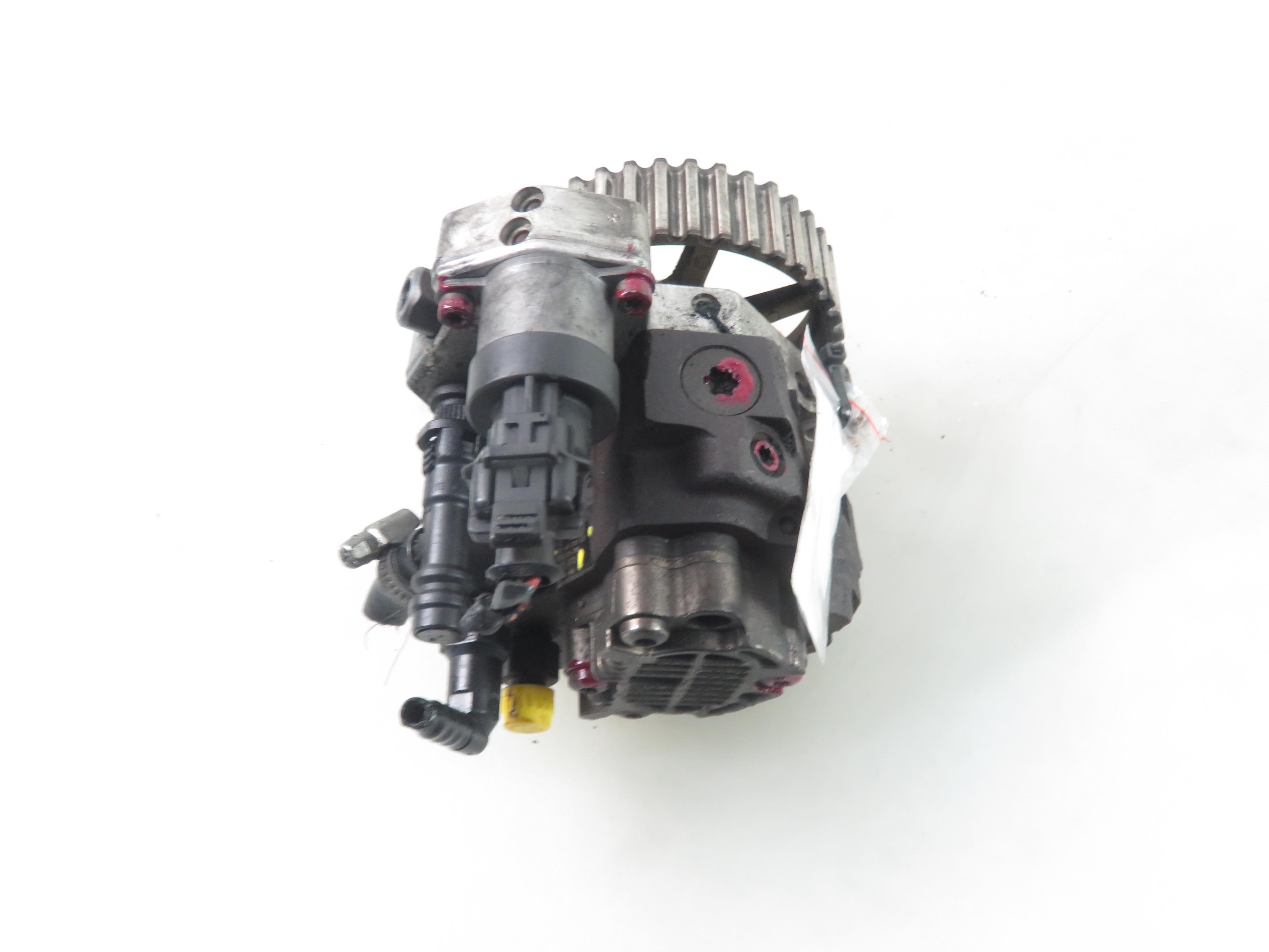 RENAULT Scenic 1 generation (1996-2003) Høytrykks drivstoffpumpe 8200055072, 0445010031 25830505