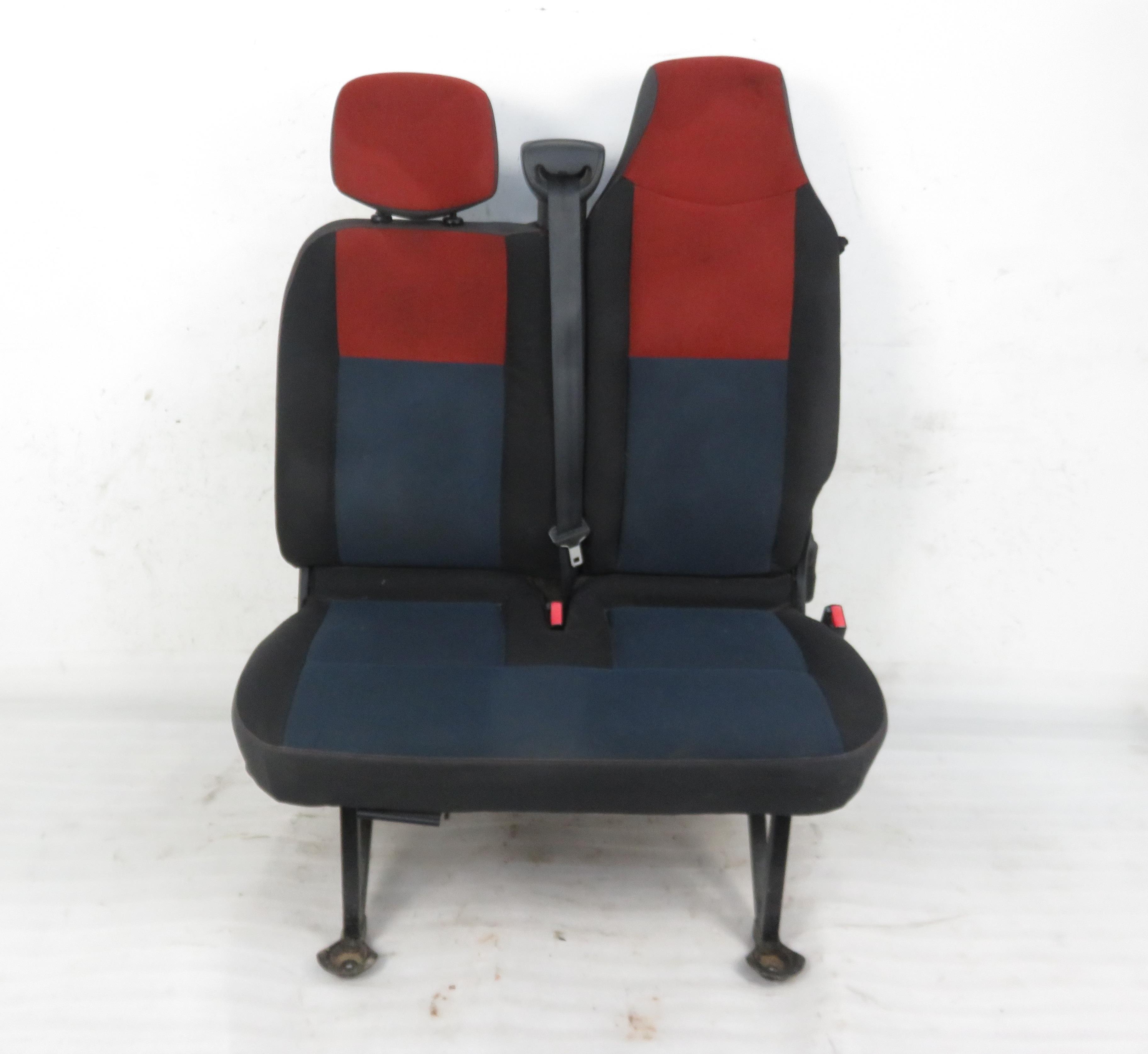 RENAULT Master 2 generation (1997-2010) Front Right Seat 25817943