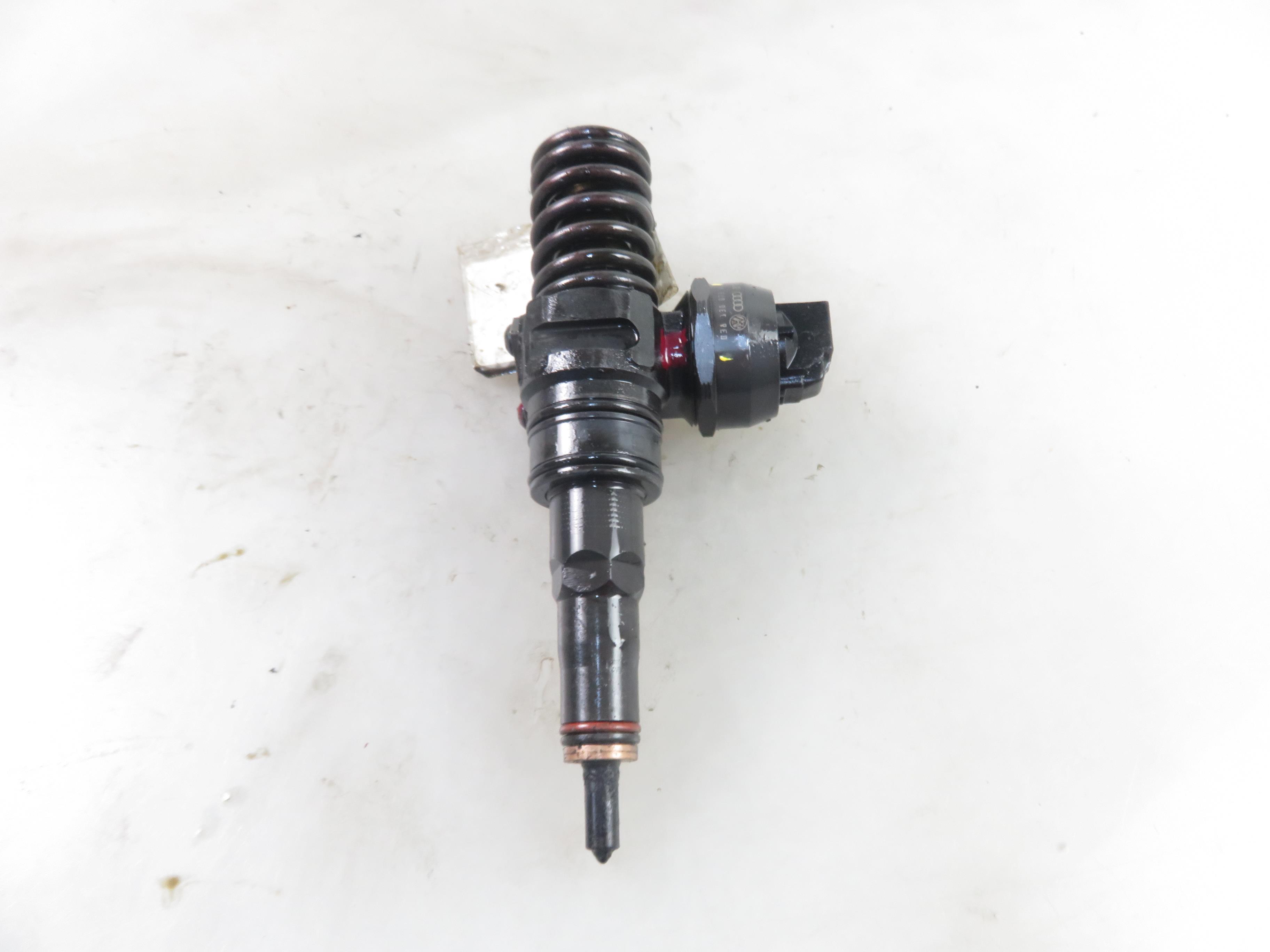 SKODA Octavia 1 generation (1996-2010) Oil Injector 038130073AJ, 0414720037 25837629