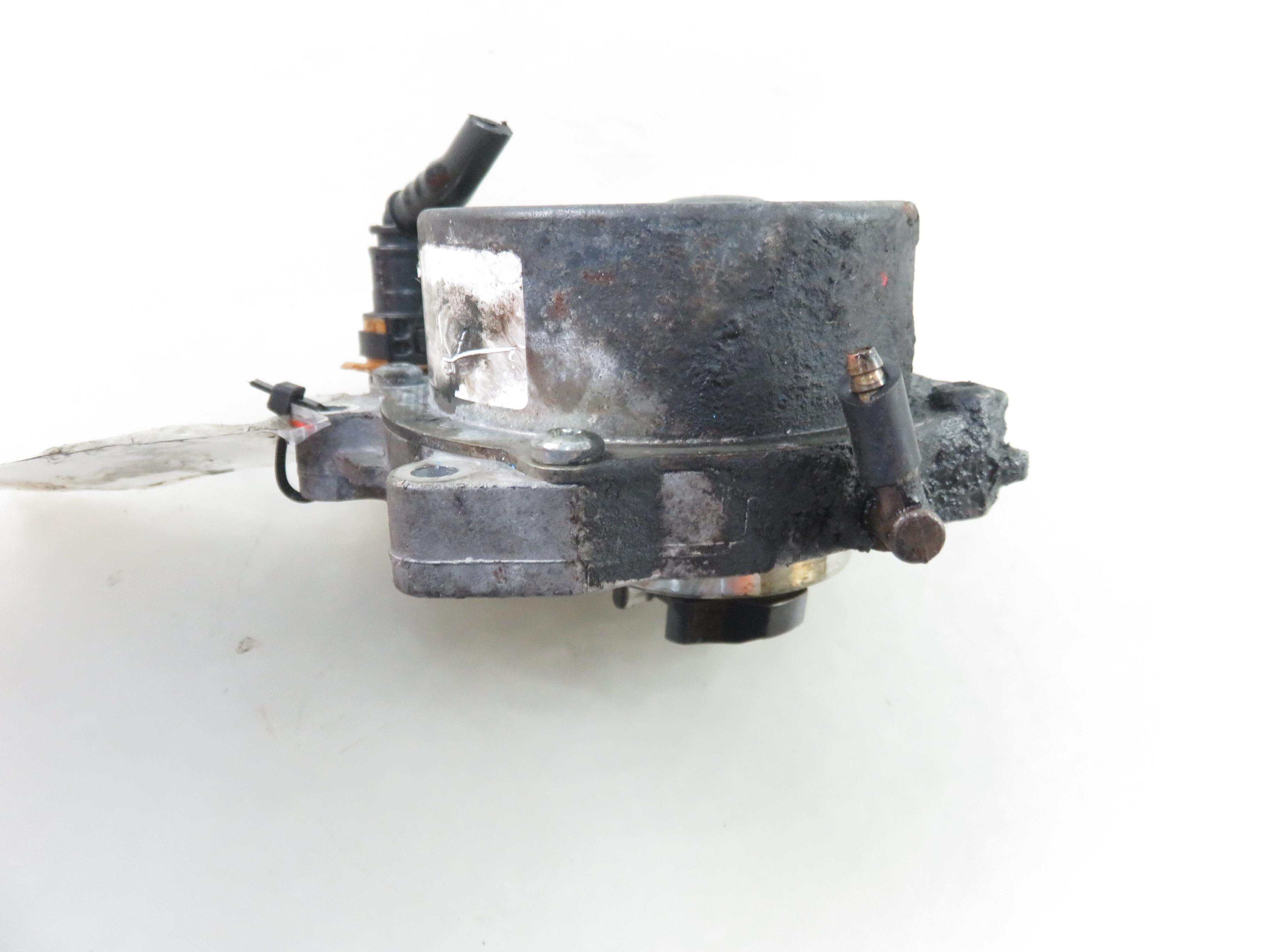 OPEL Vectra C (2002-2005) Vacuum Pump 25837616