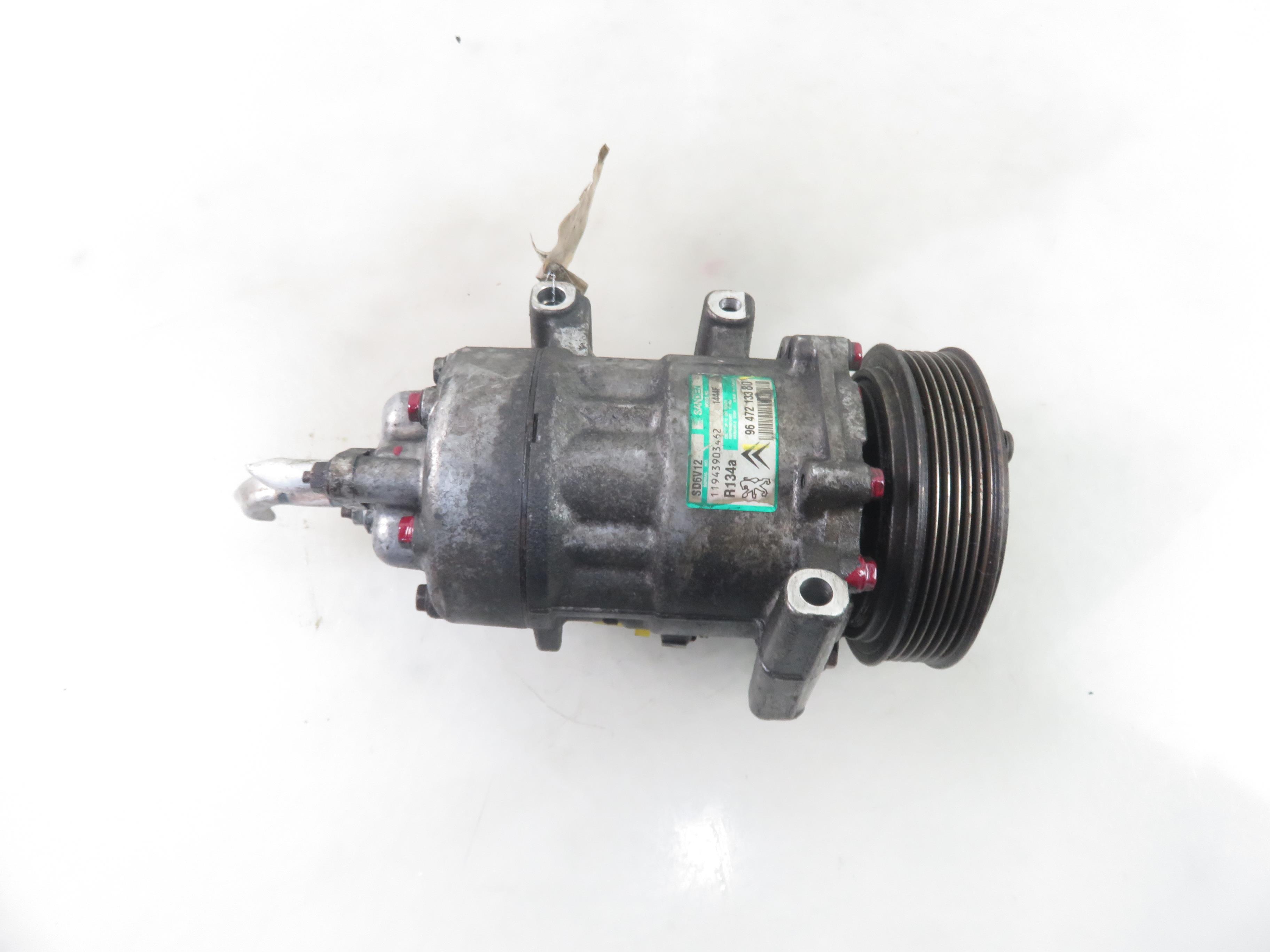 PEUGEOT 307 1 generation (2001-2008) Air Condition Pump 9647213380 25837648