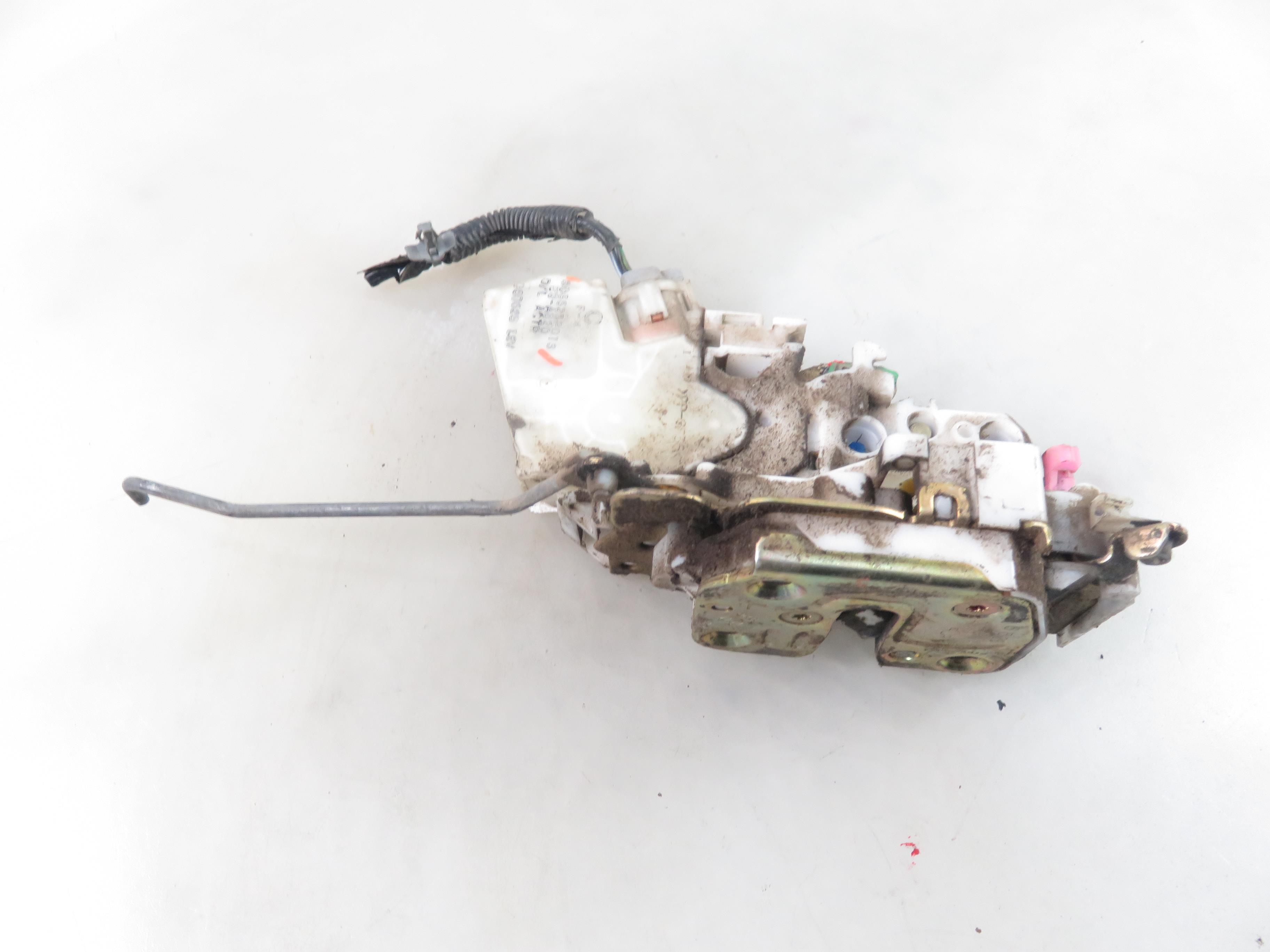 NISSAN Navara D22 (1997-2005) Front Left Door Lock 805525P013 25872668