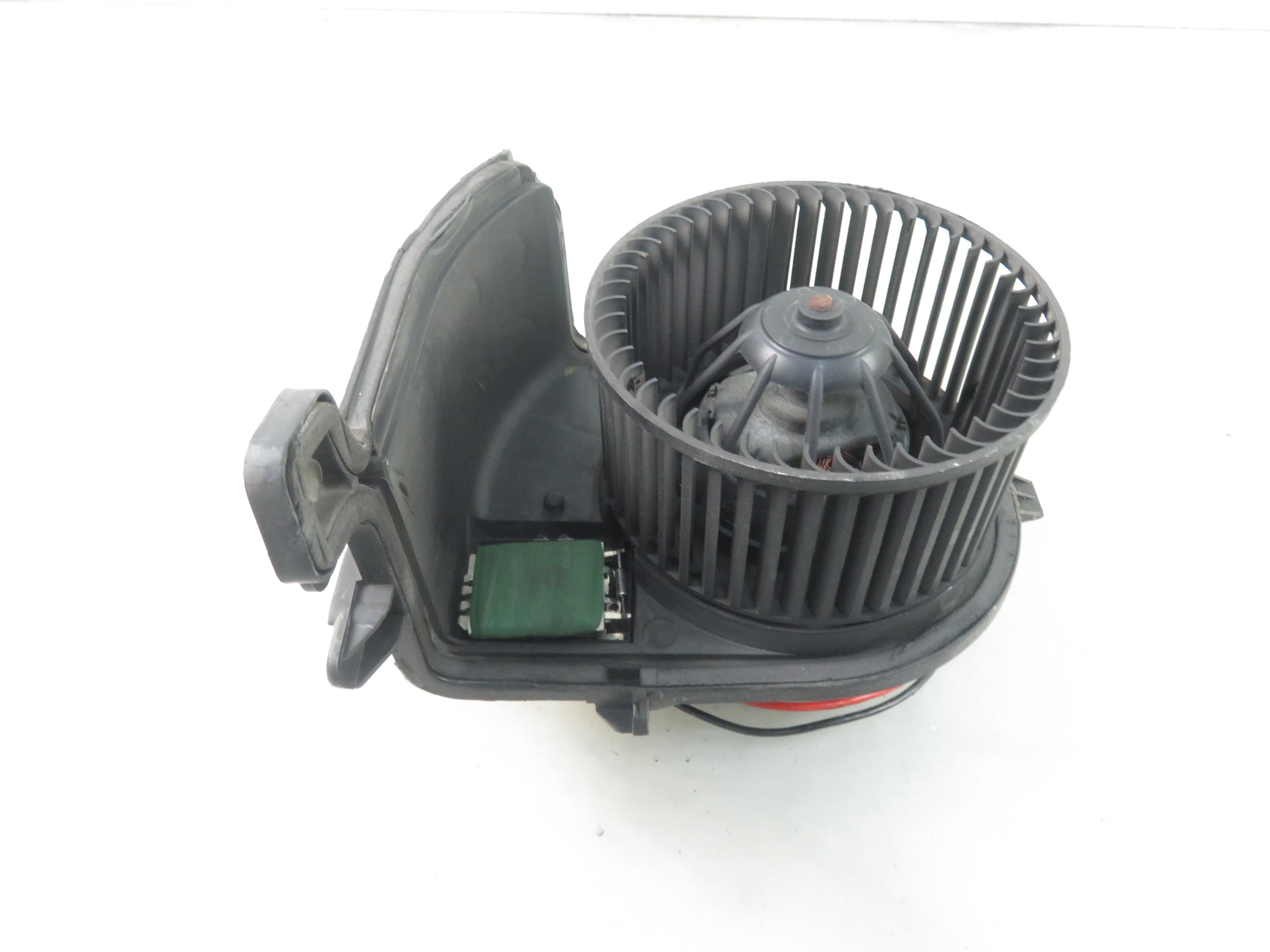 RENAULT Clio 2 generation (1998-2013) Blower fan relay F983228M 25905043