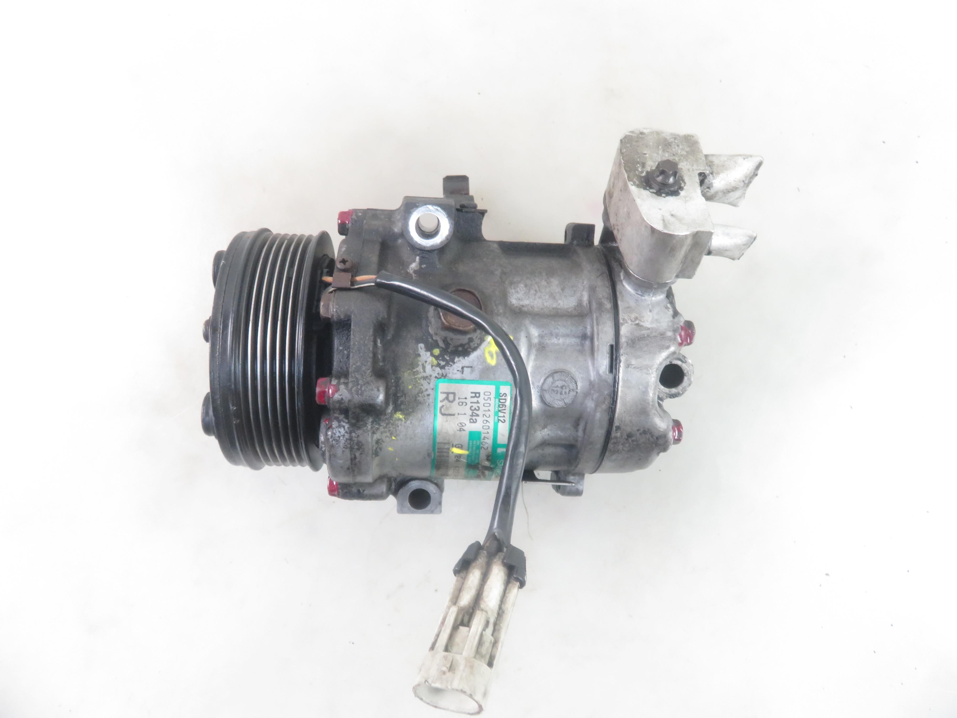 OPEL Astra H (2004-2014) Помпа кондиціонера 24422013 26001146